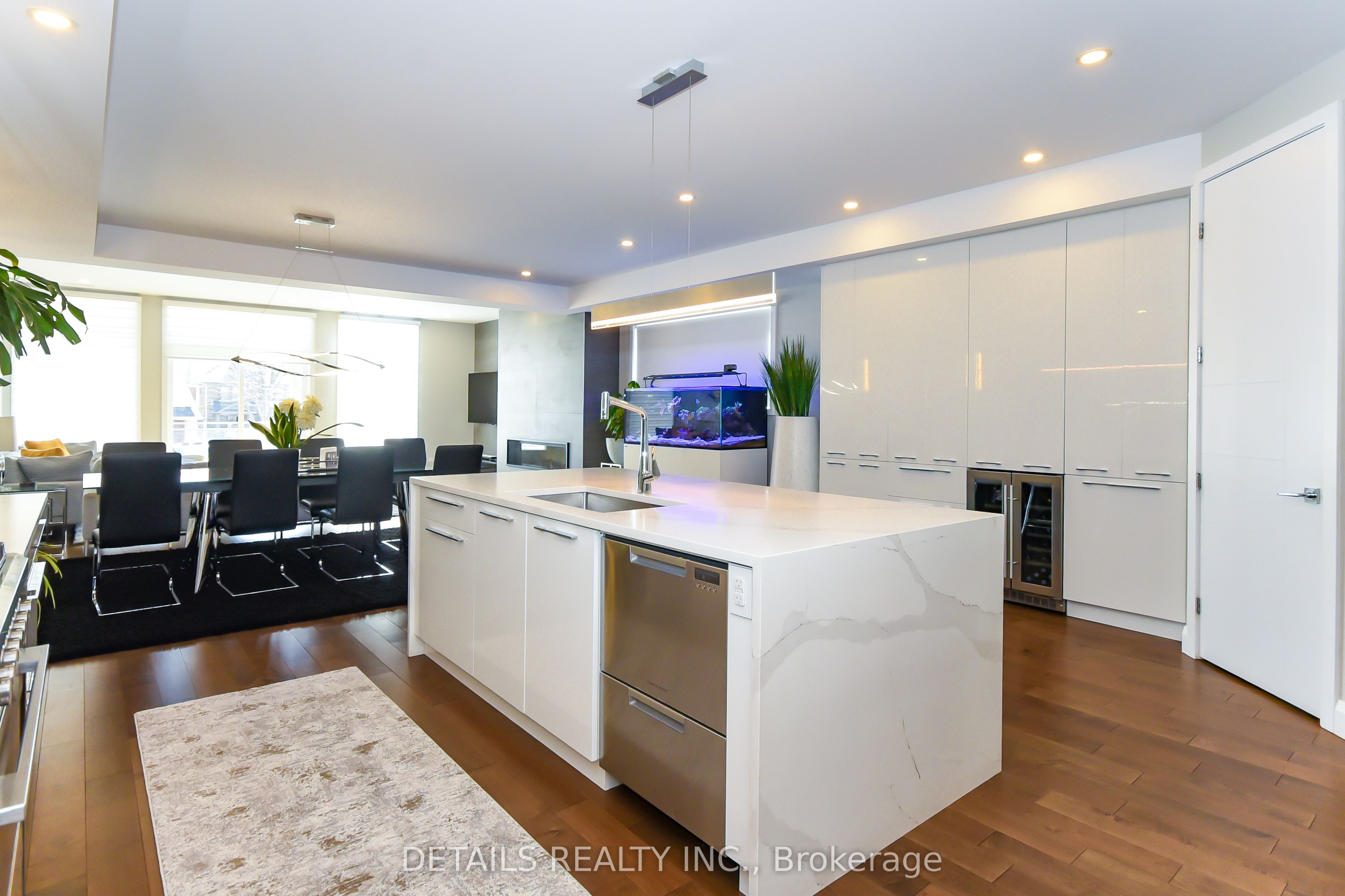 44 Byron Avenue C Property Photo 13