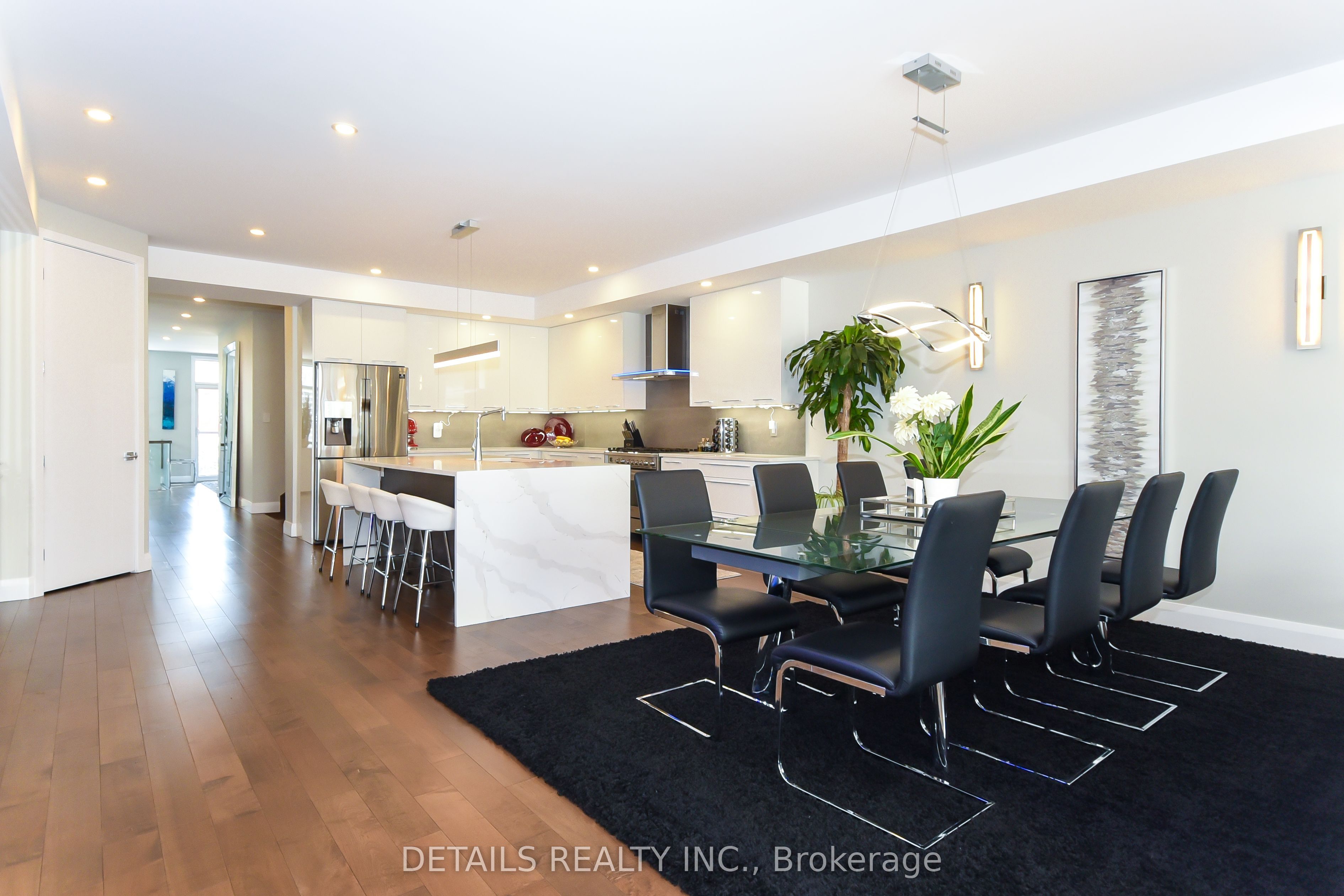 44 Byron Avenue C Property Photo 15