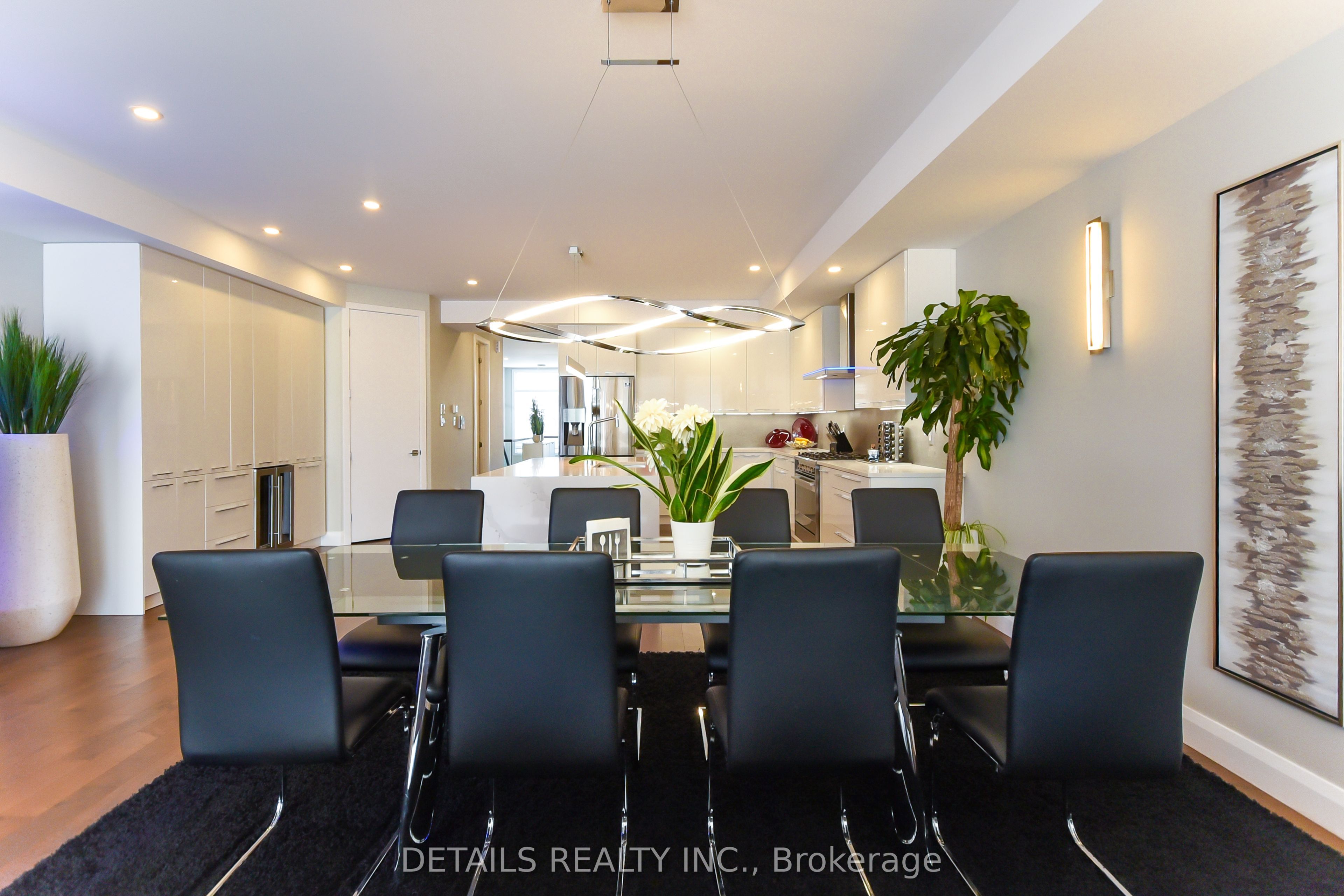 44 Byron Avenue C Property Photo 16