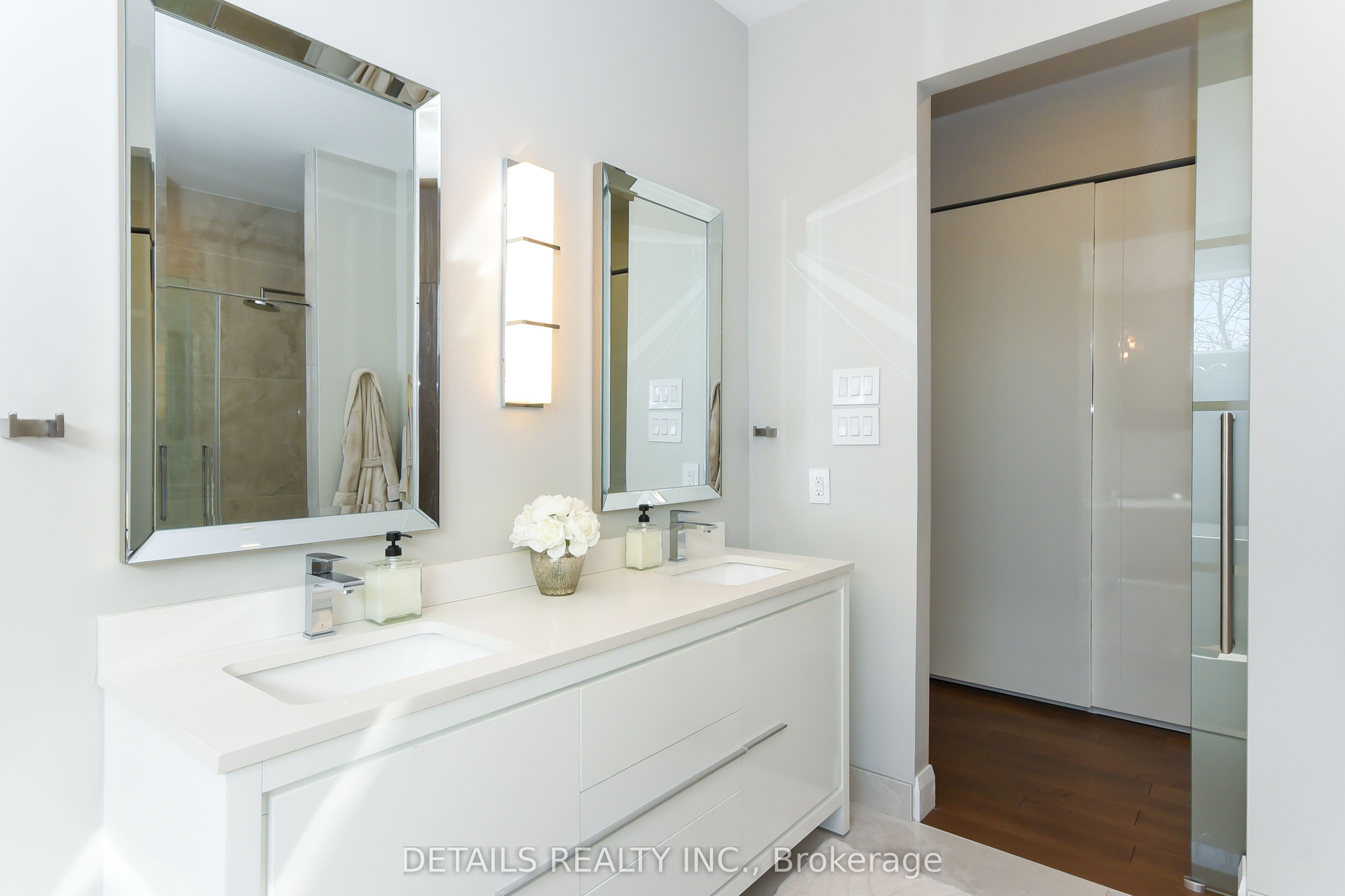 44 Byron Avenue C Property Photo 26
