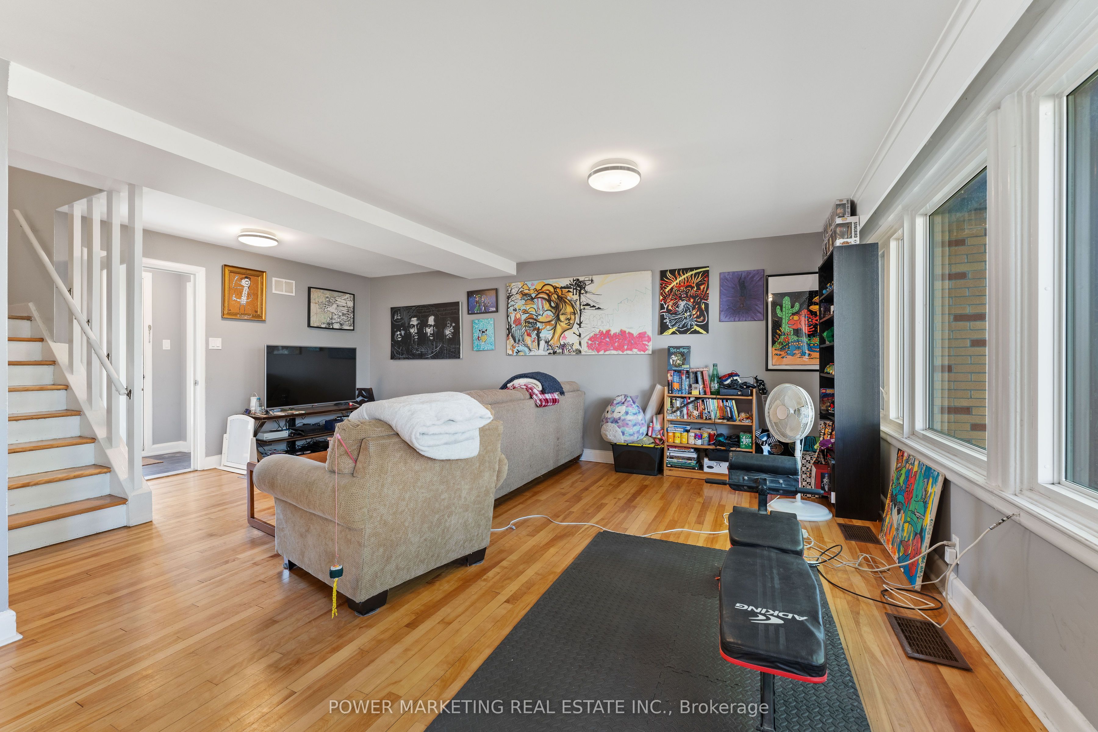 1244 Prince Of Wales Dr Property Photo 6