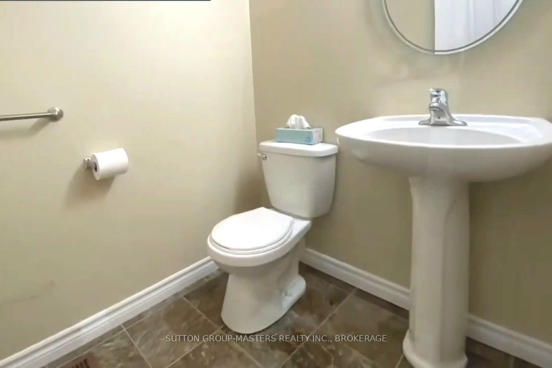 16 Karlee Court Property Photo 5