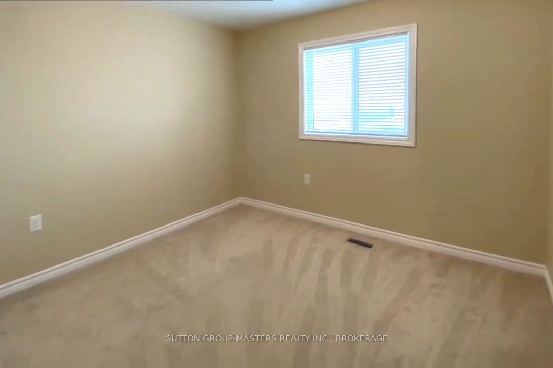 16 Karlee Court Property Photo 6