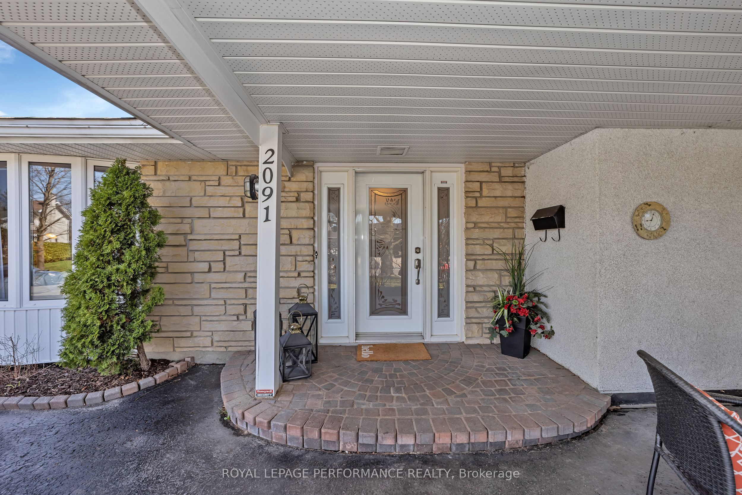 2091 Tawney Road Property Photo 2