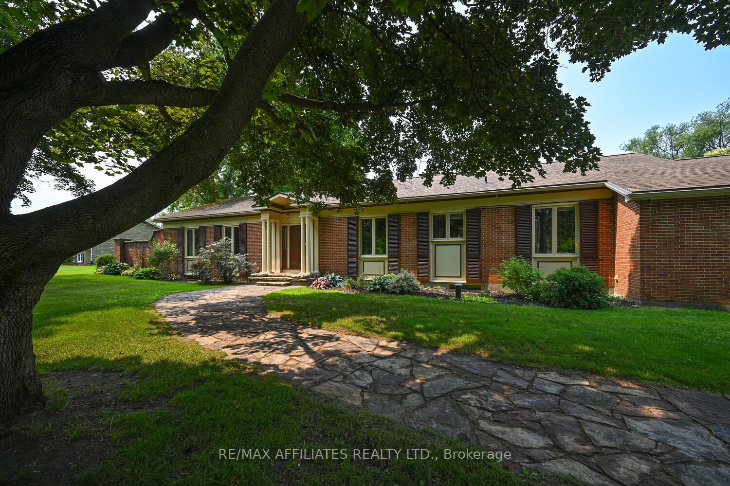2995 County Rd 43 Highway