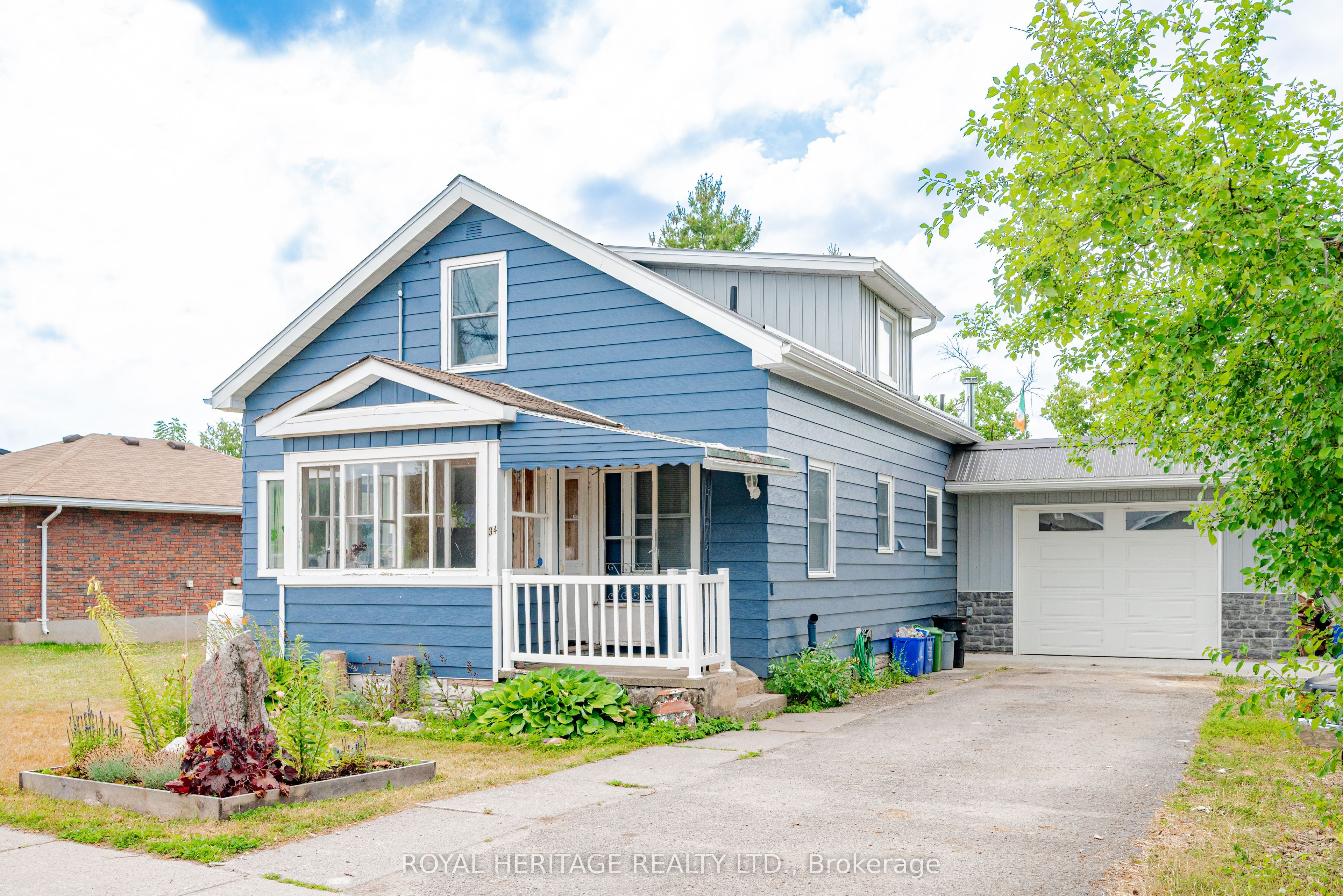 34 Prince Street W