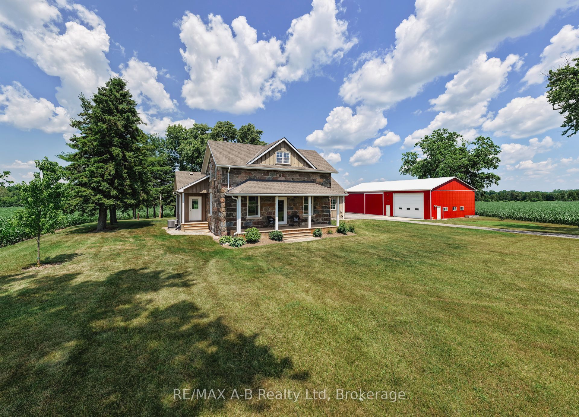 2700 Cow Path Property Photo 1