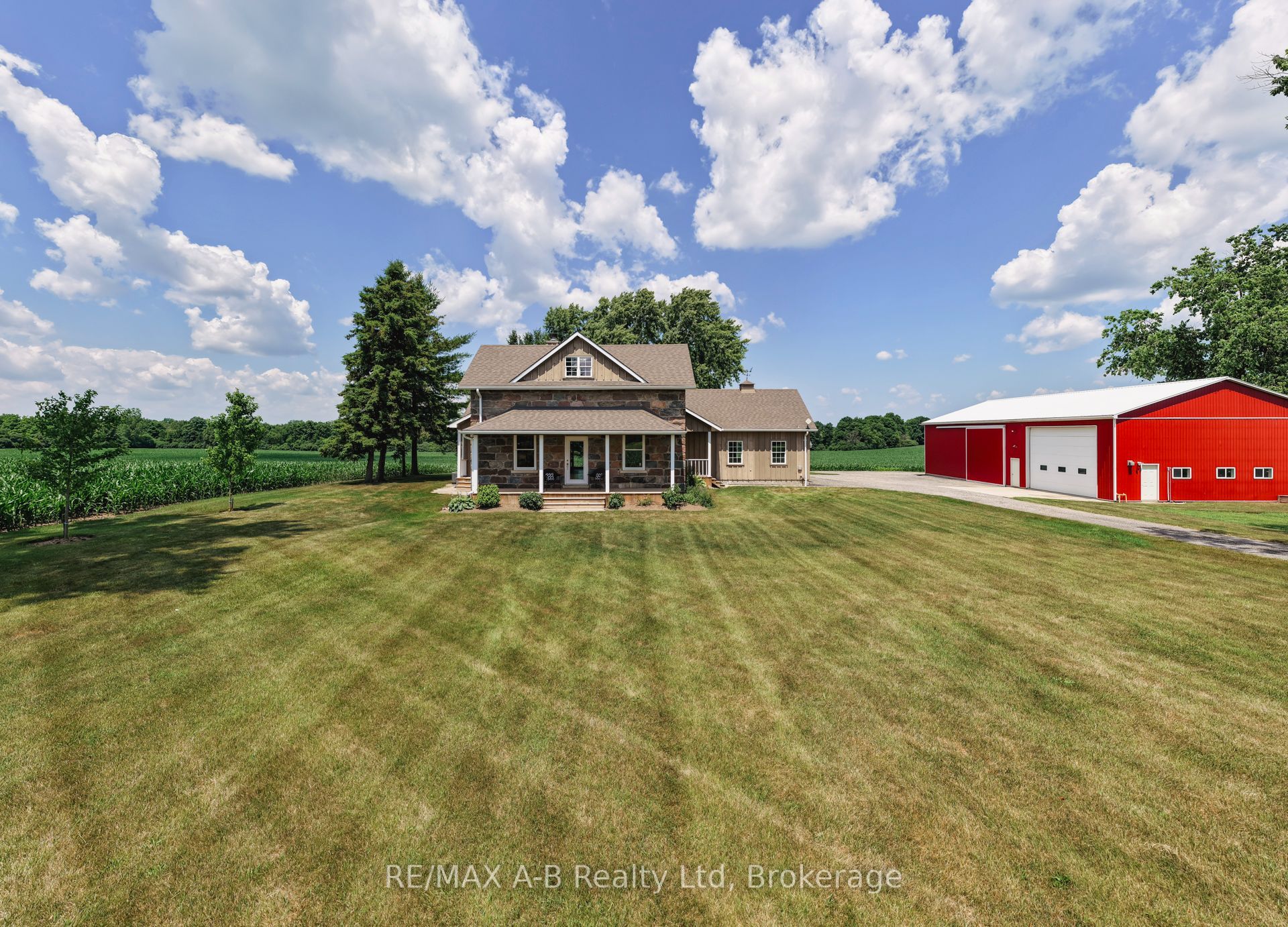 2700 Cow Path Property Photo 2