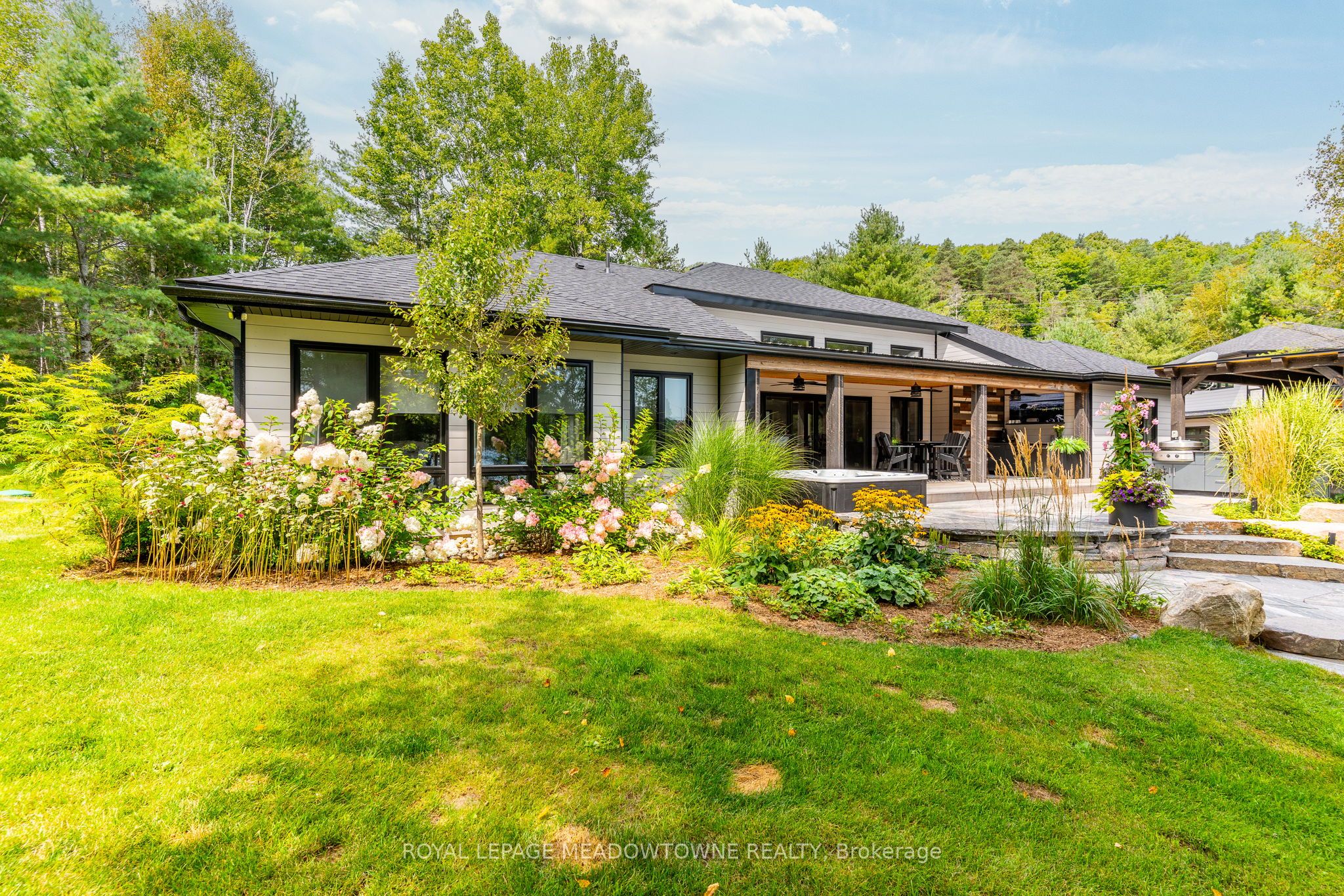 15076 Highway 118 Highway Property Photo 1