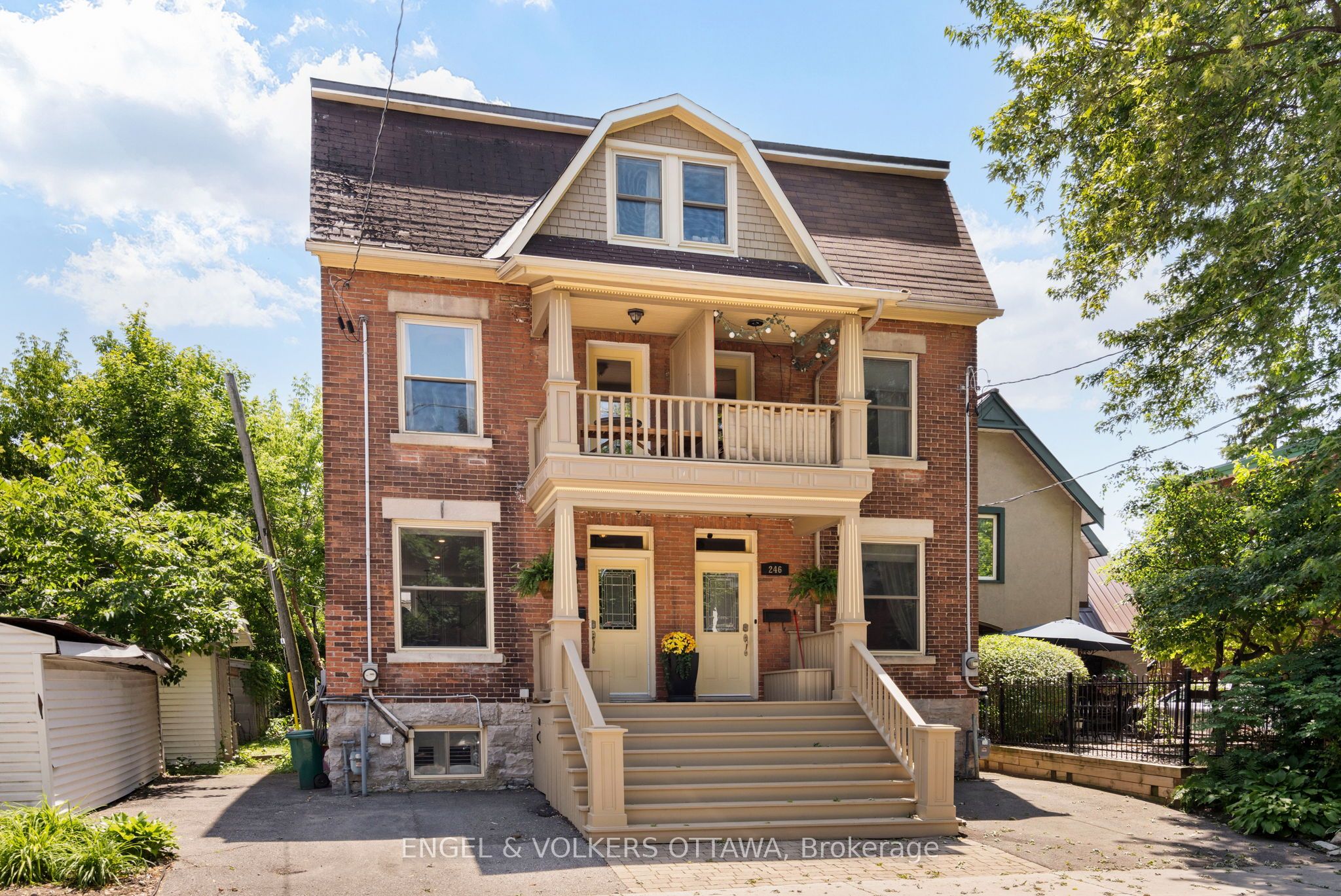 244 Flora Street