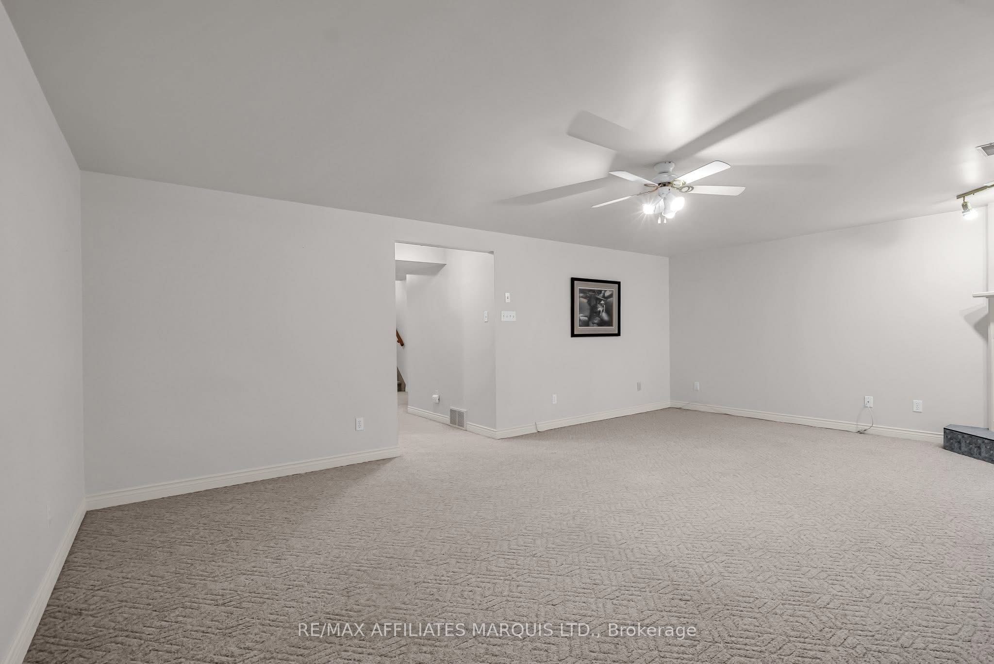 212 Northwoods Crescent Property Photo 22