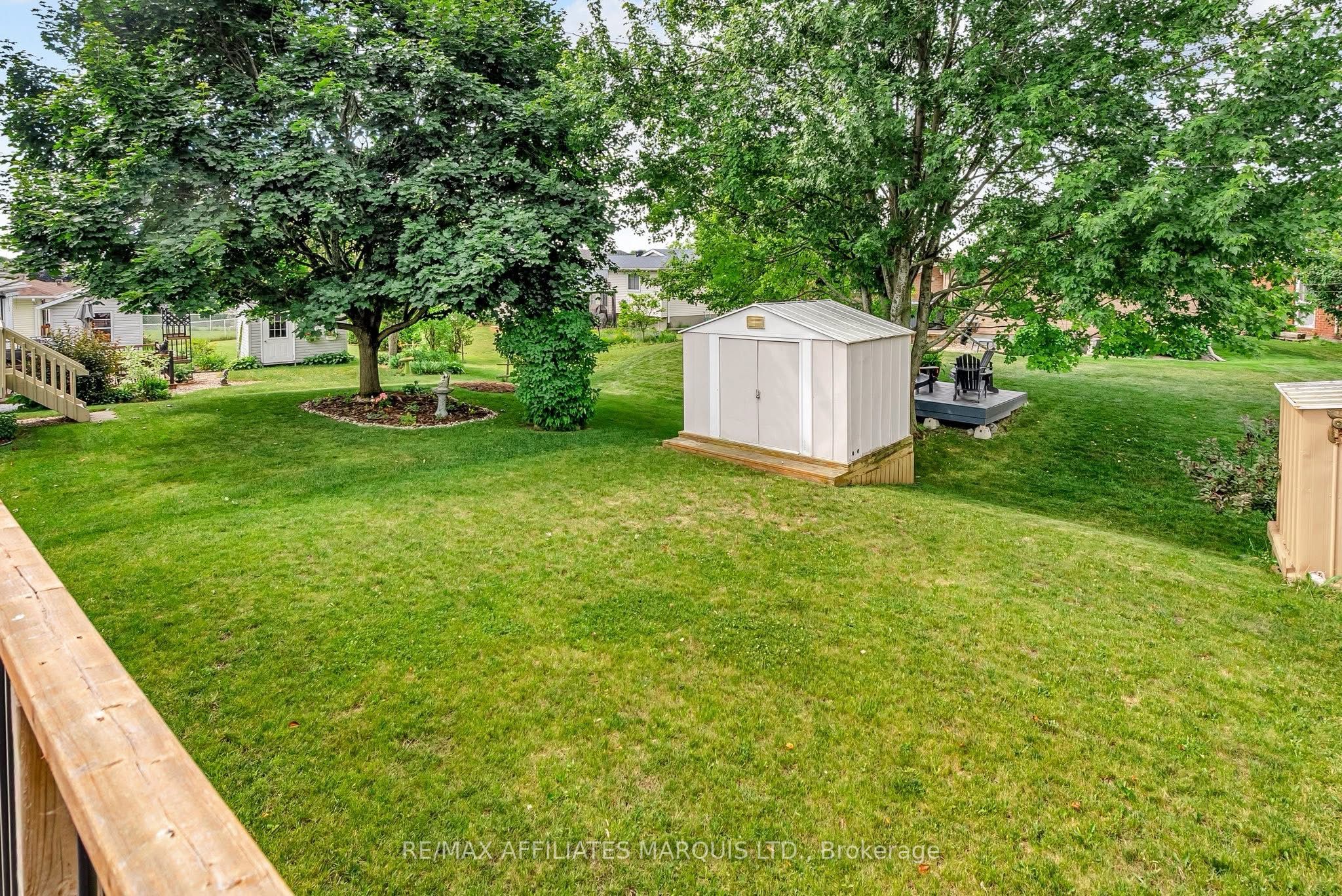 212 Northwoods Crescent Property Photo 27