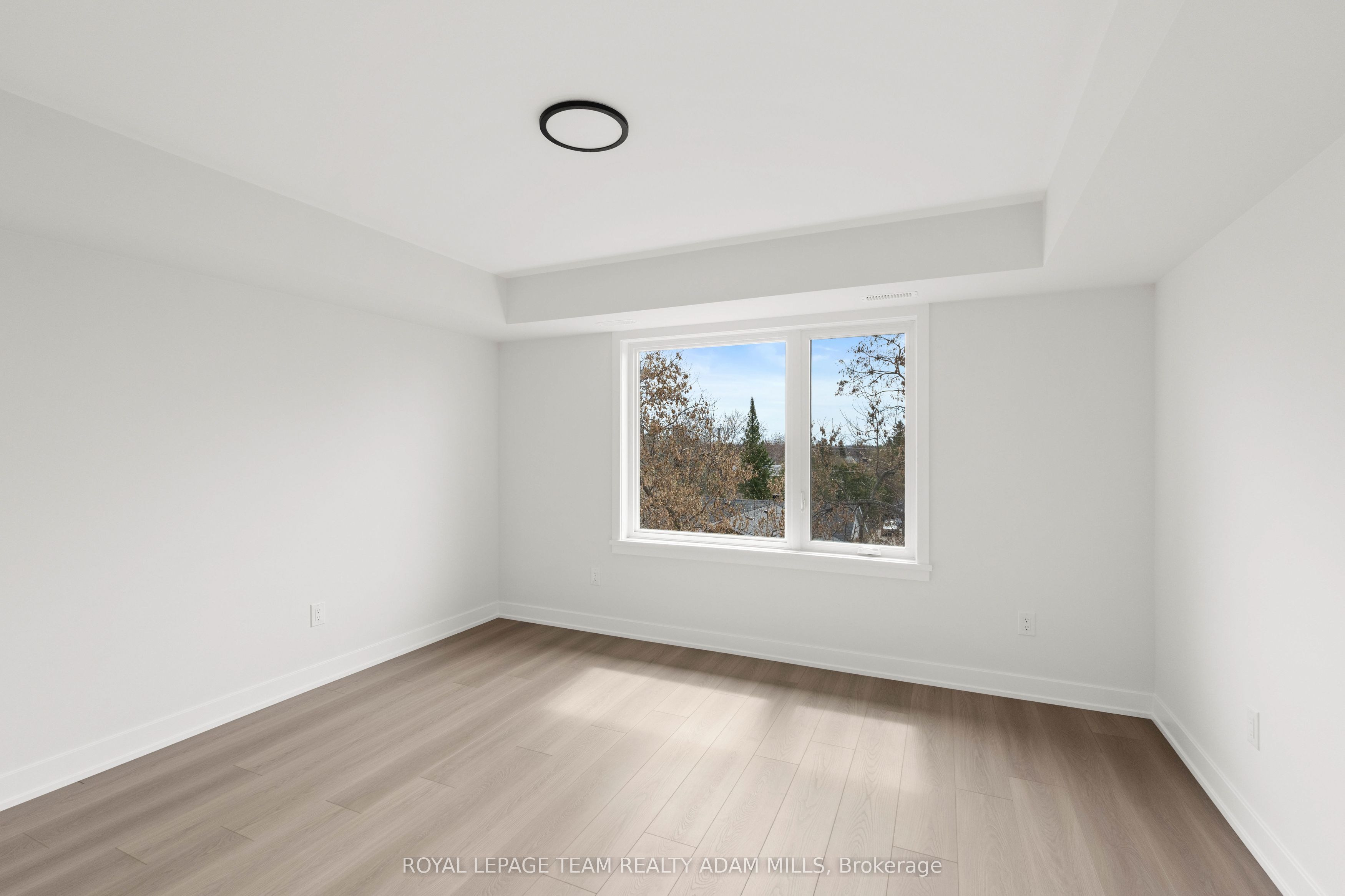 201-203 Teskey Street Property Photo 9