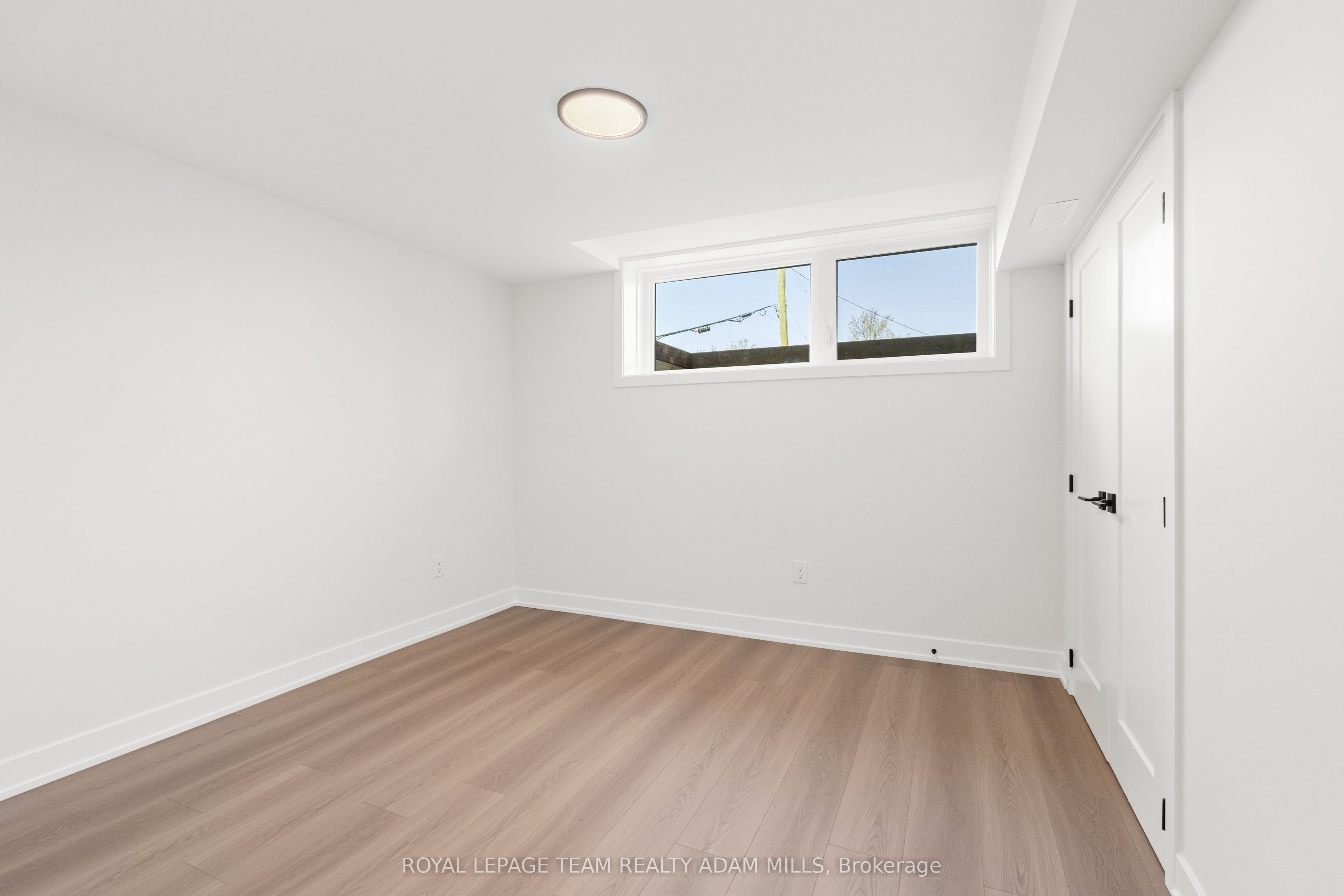 201-203 Teskey Street Property Photo 42