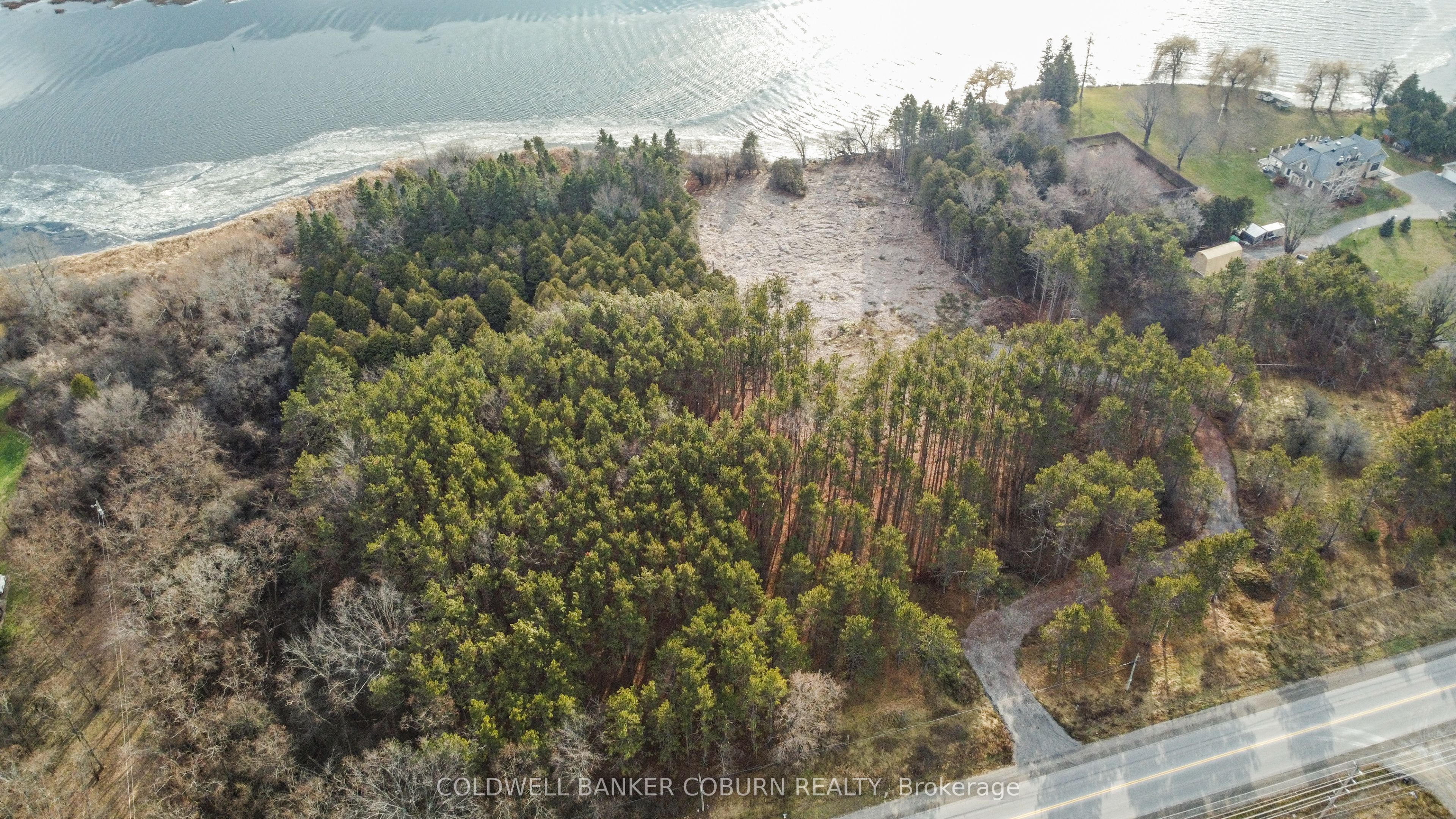 621 Highway 43 Highway W Property Photo 4