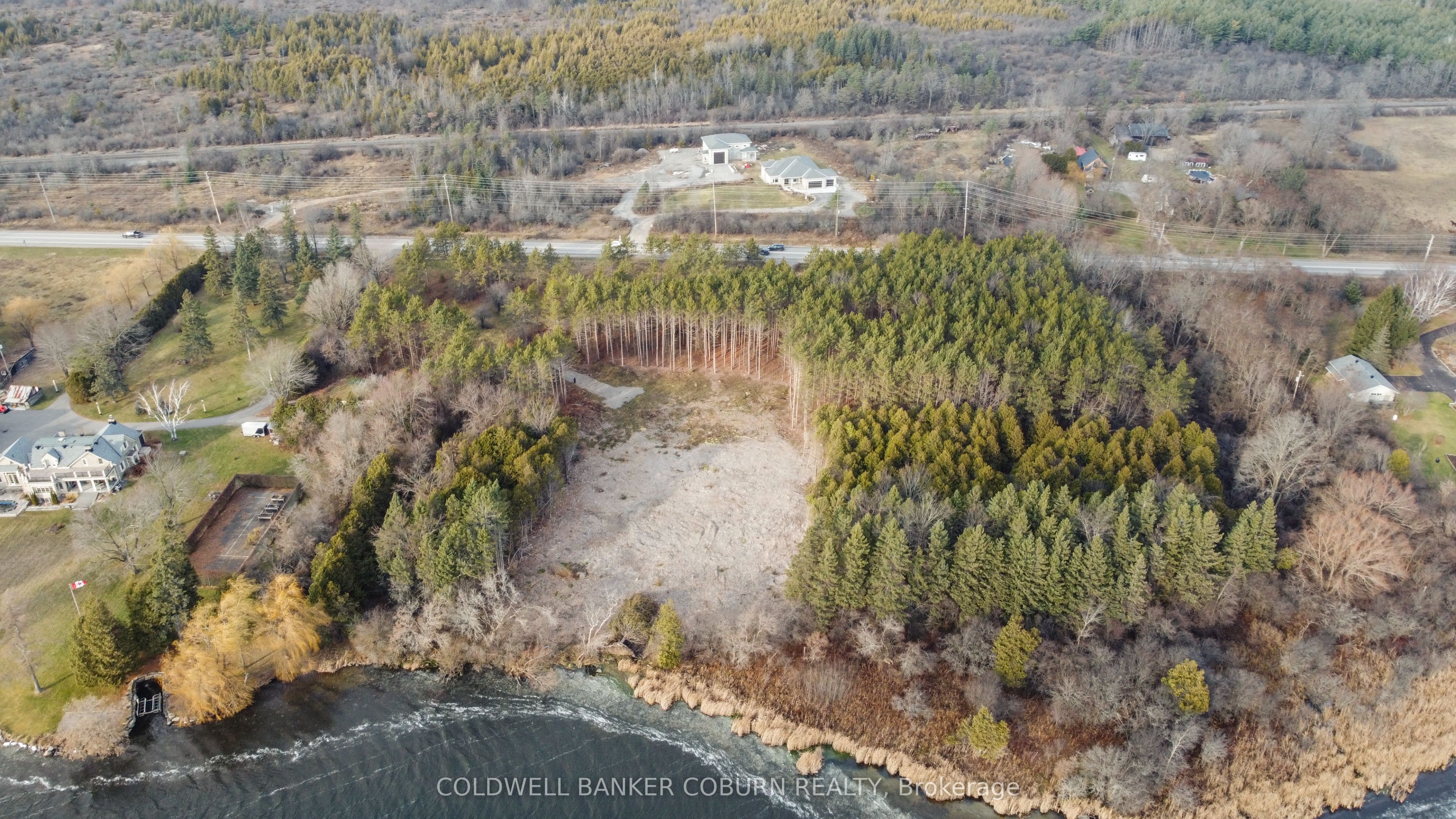 621 Highway 43 Highway W Property Photo 7