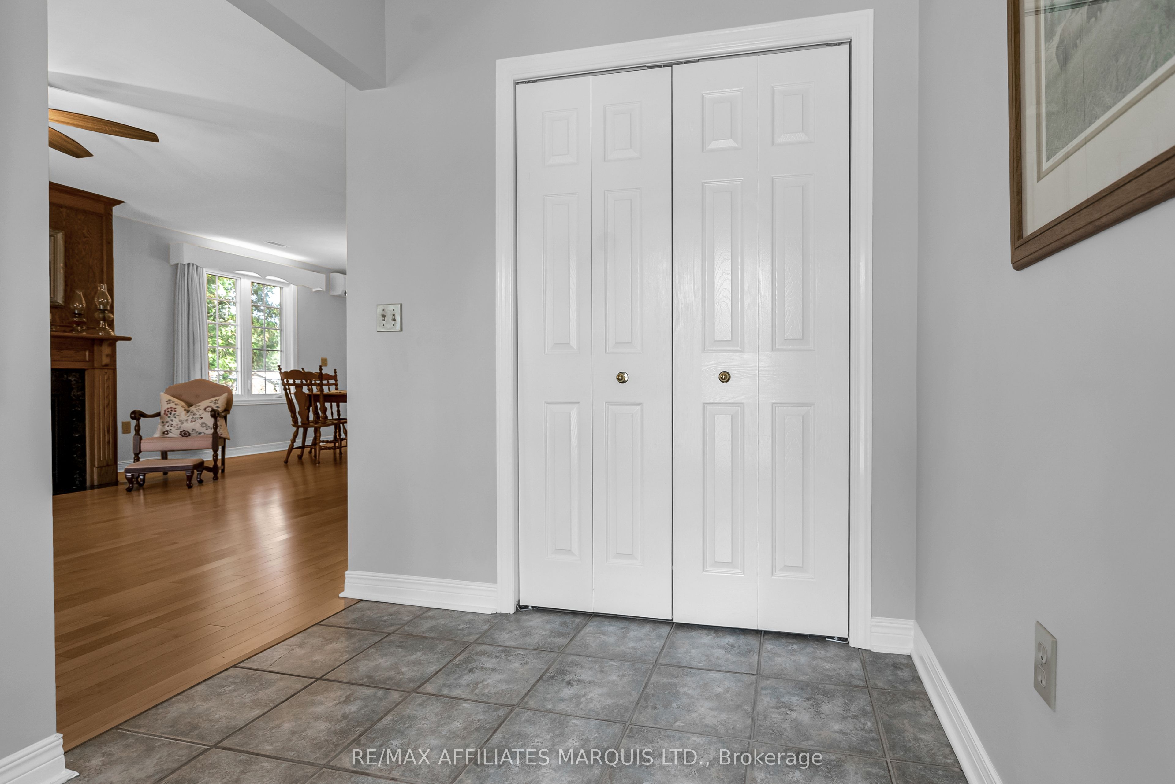 24 Saunders Avenue Property Photo 4