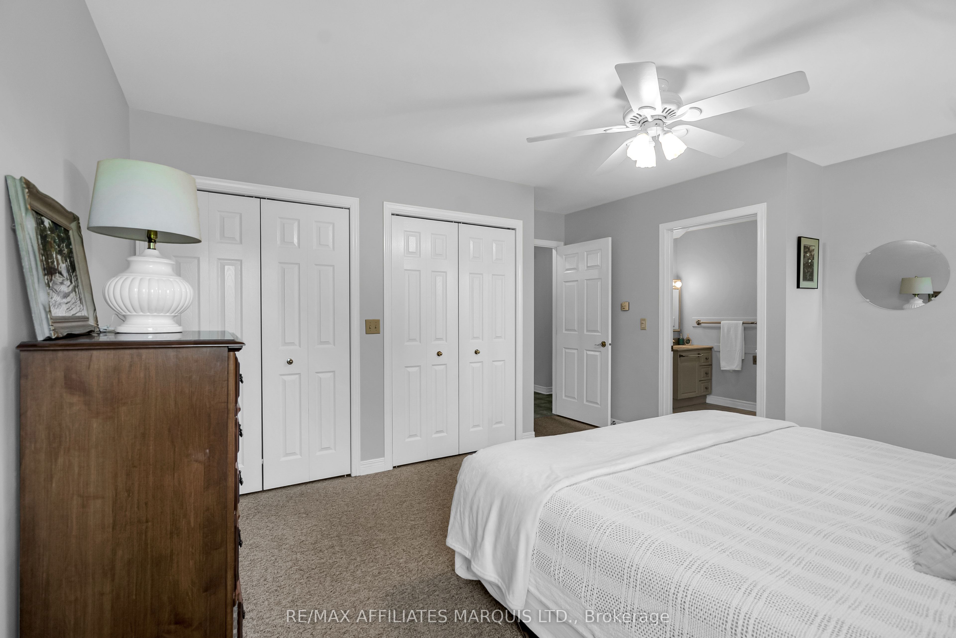 24 Saunders Avenue Property Photo 20