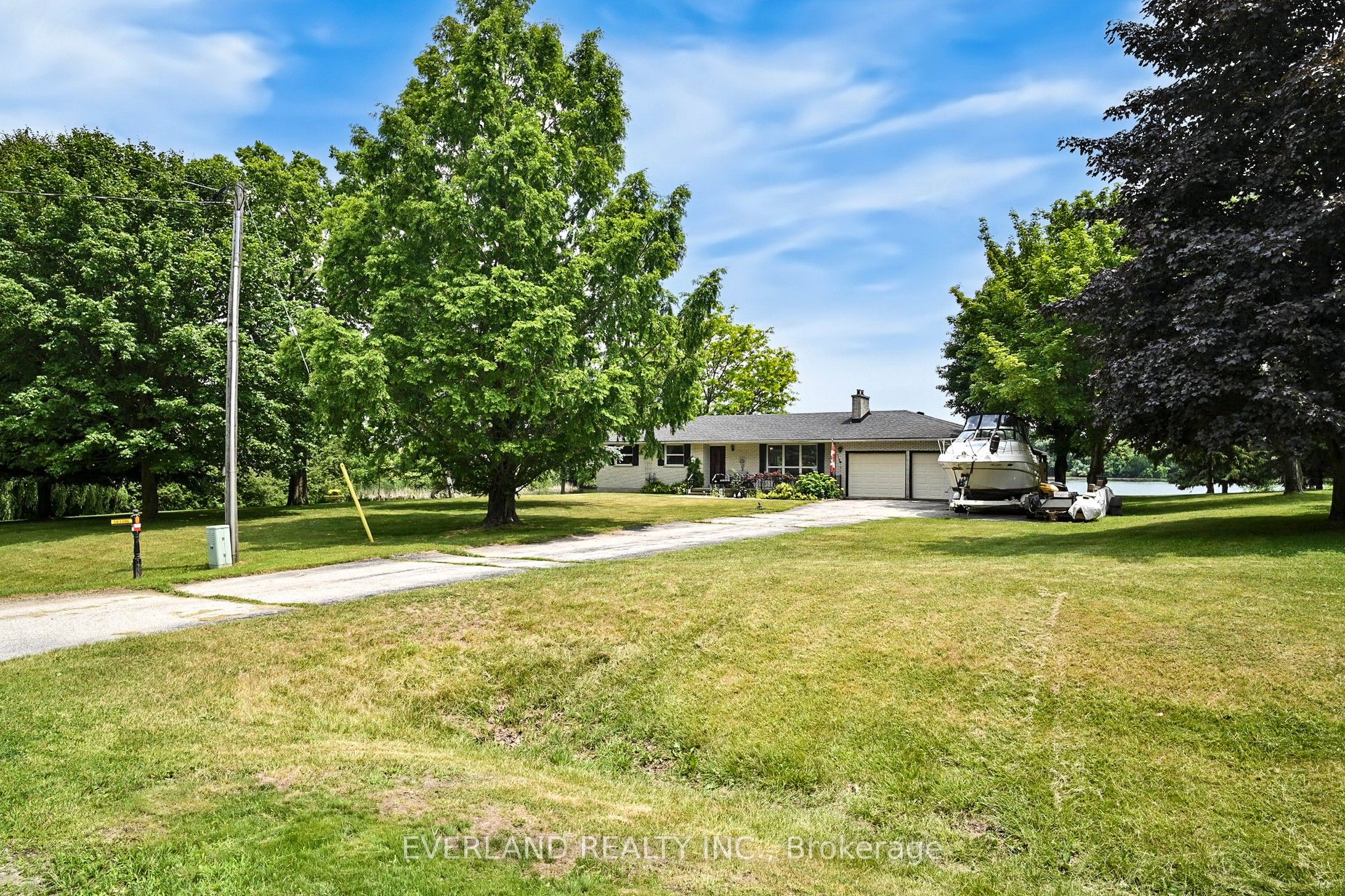 583386 Hamilton Road Property Photo 1