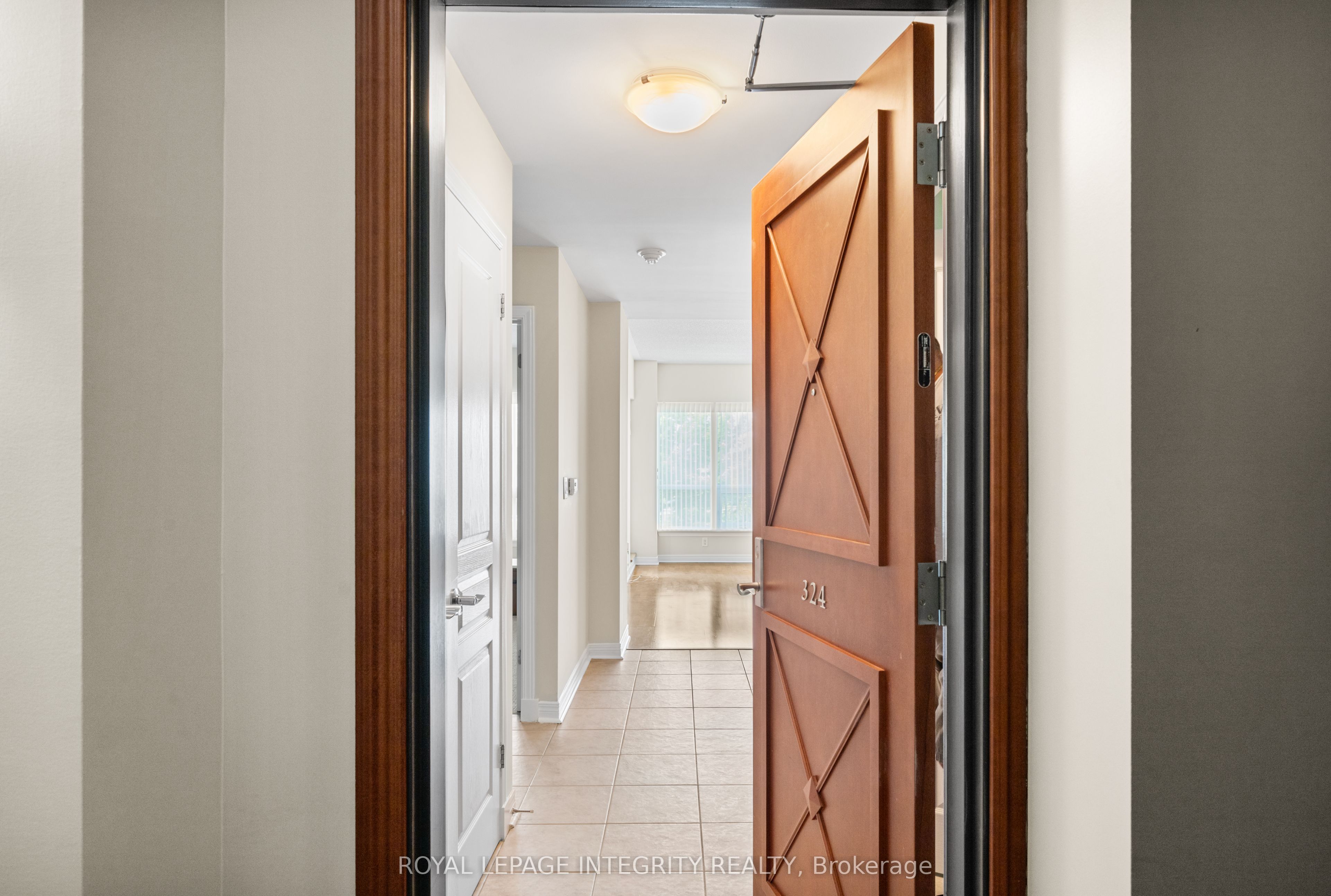 #324 - 905 Beauparc Private Property Photo 9