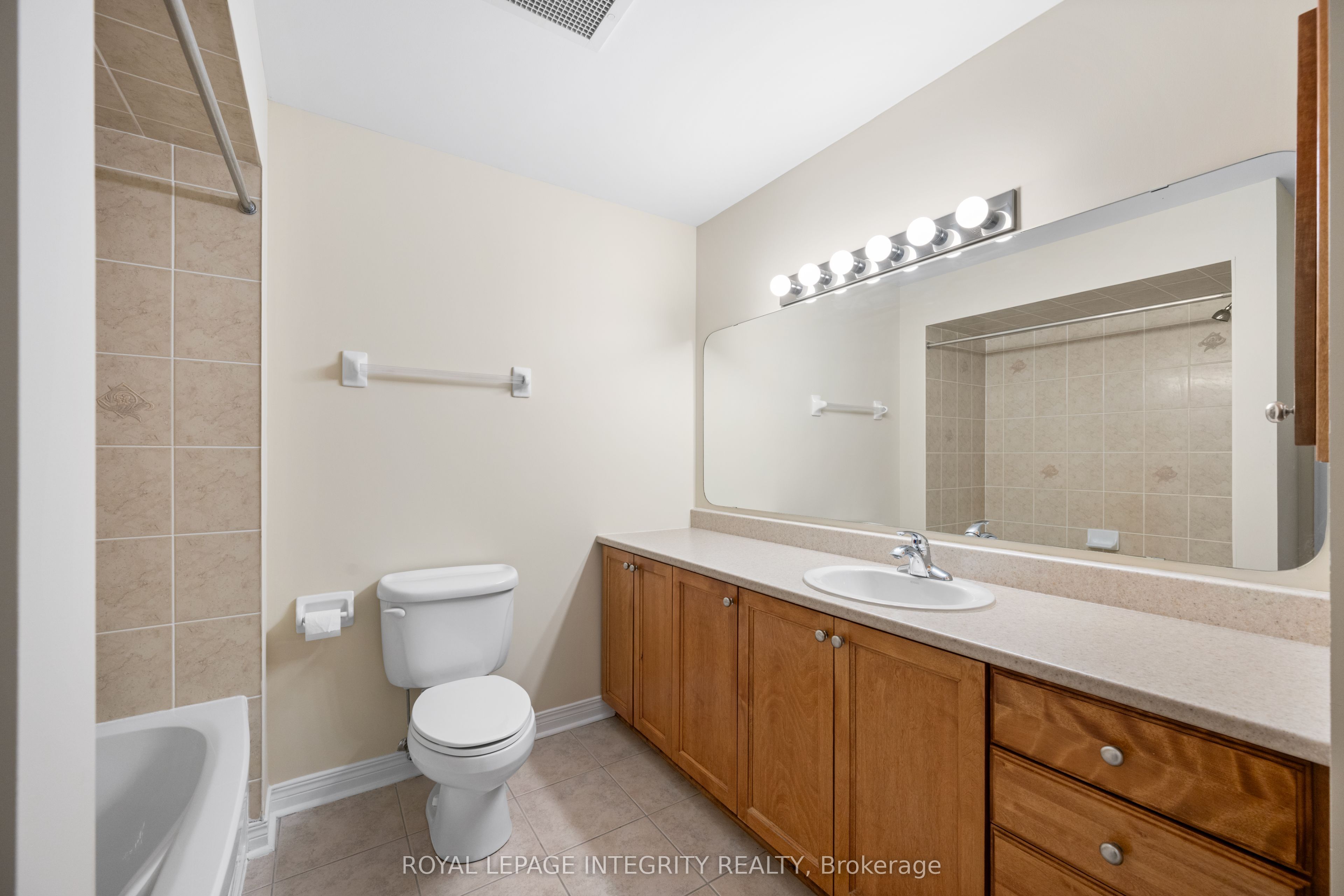 #324 - 905 Beauparc Private Property Photo 27