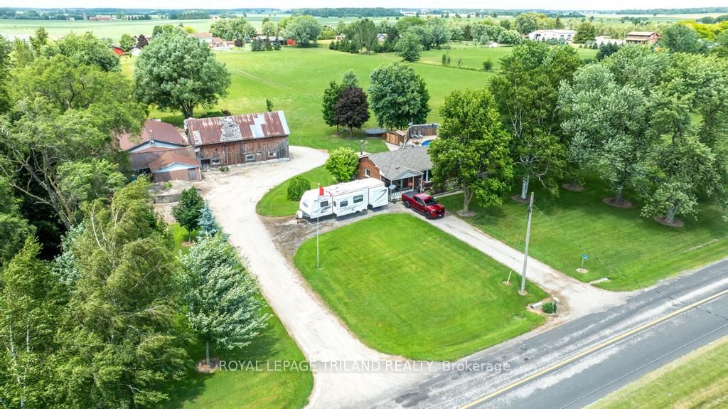 47808 College Line Property Photo 4