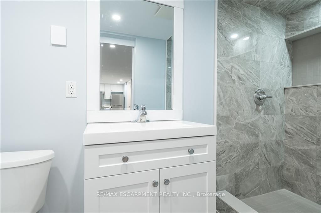 152 Sanford Avenue S Property Photo 29