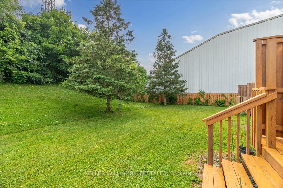 #19 - 101 Brookside Street Property Photo 7