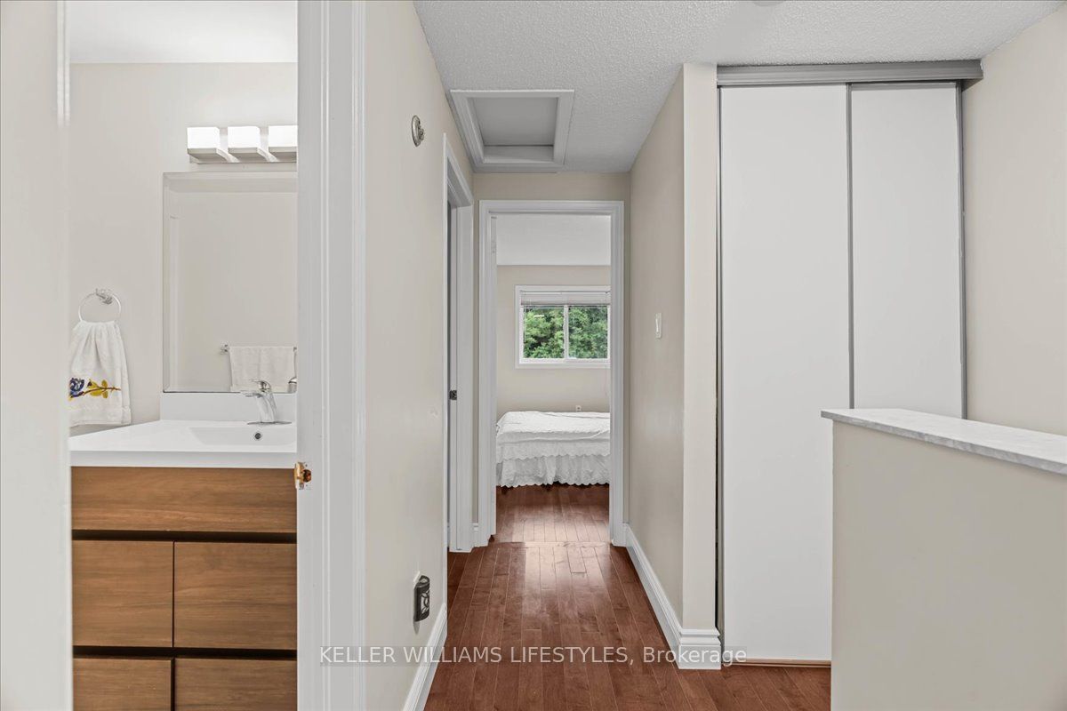 #19 - 101 Brookside Street Property Photo 21