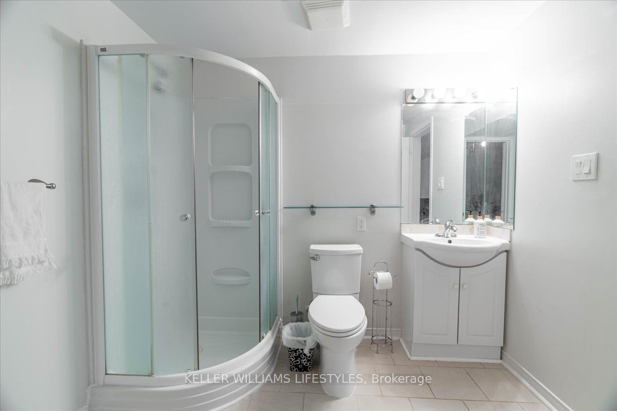 #19 - 101 Brookside Street Property Photo 31