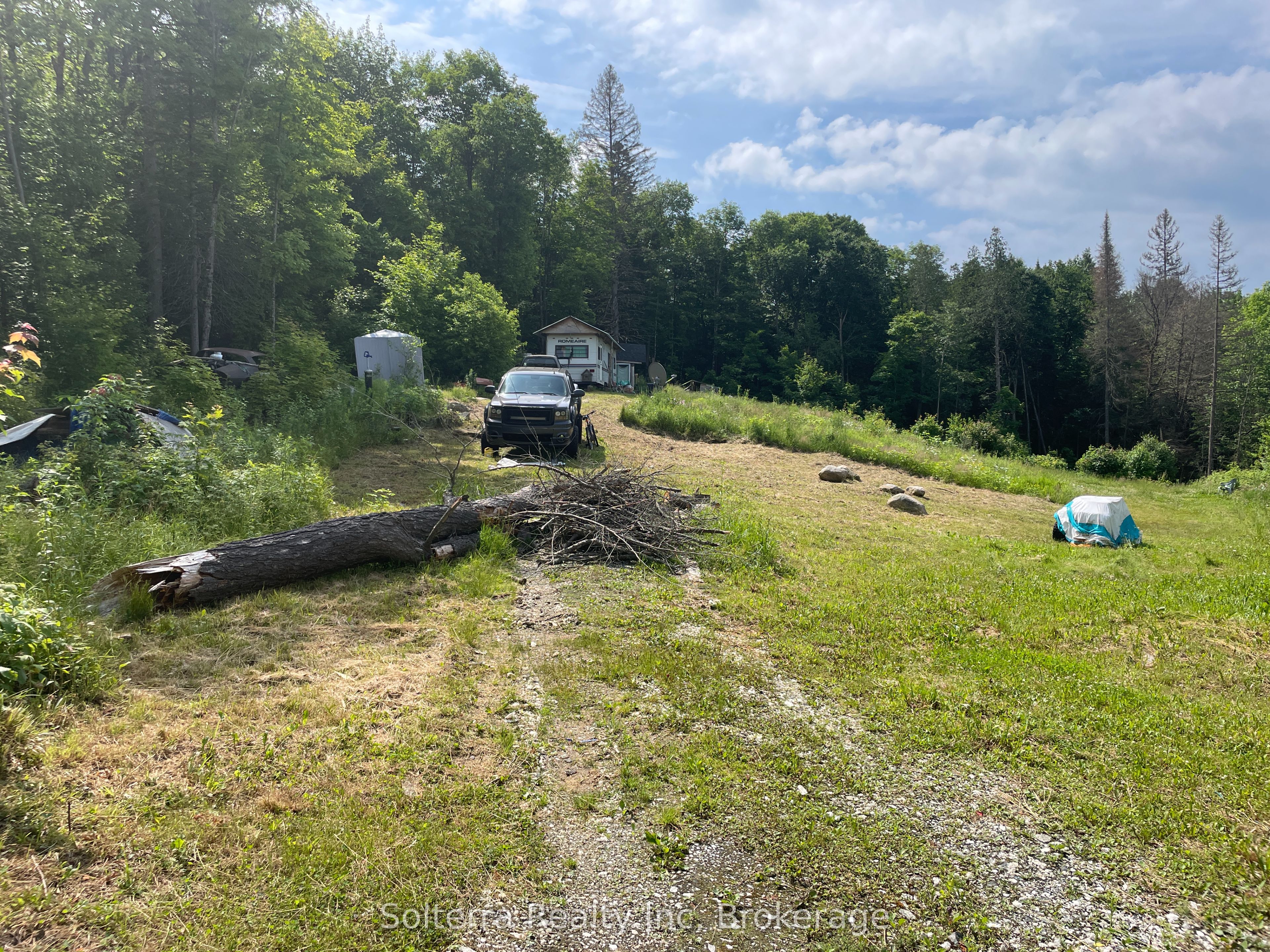 1311 Nelson Lake Road W Property Photo 2