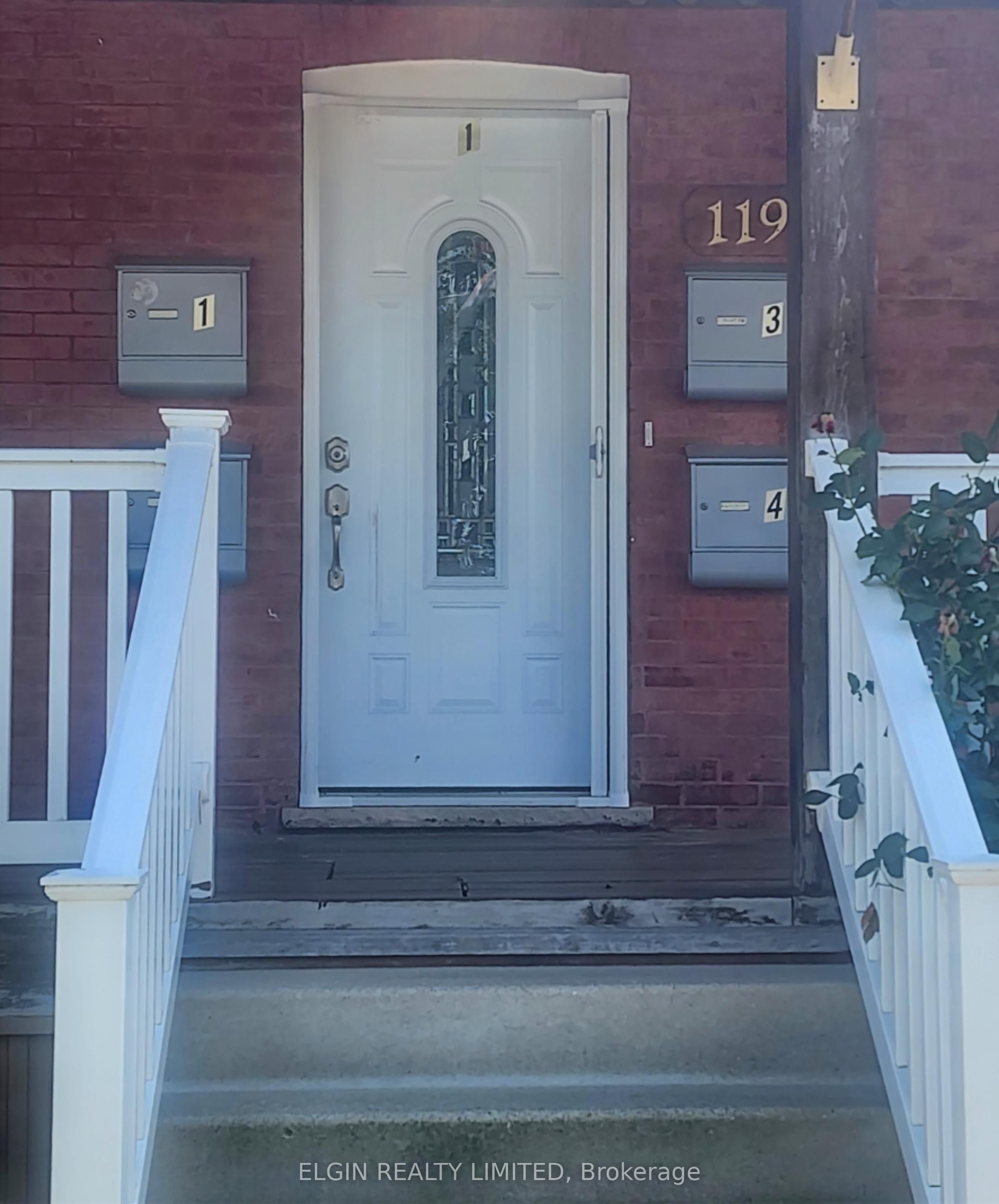 119 Erie Street Property Photo 4