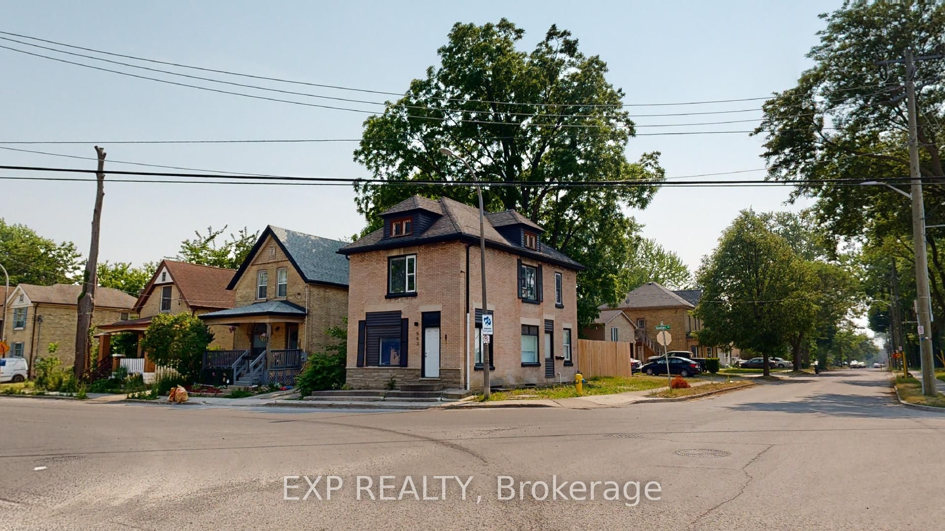 553 Quebec Street Property Photo 2