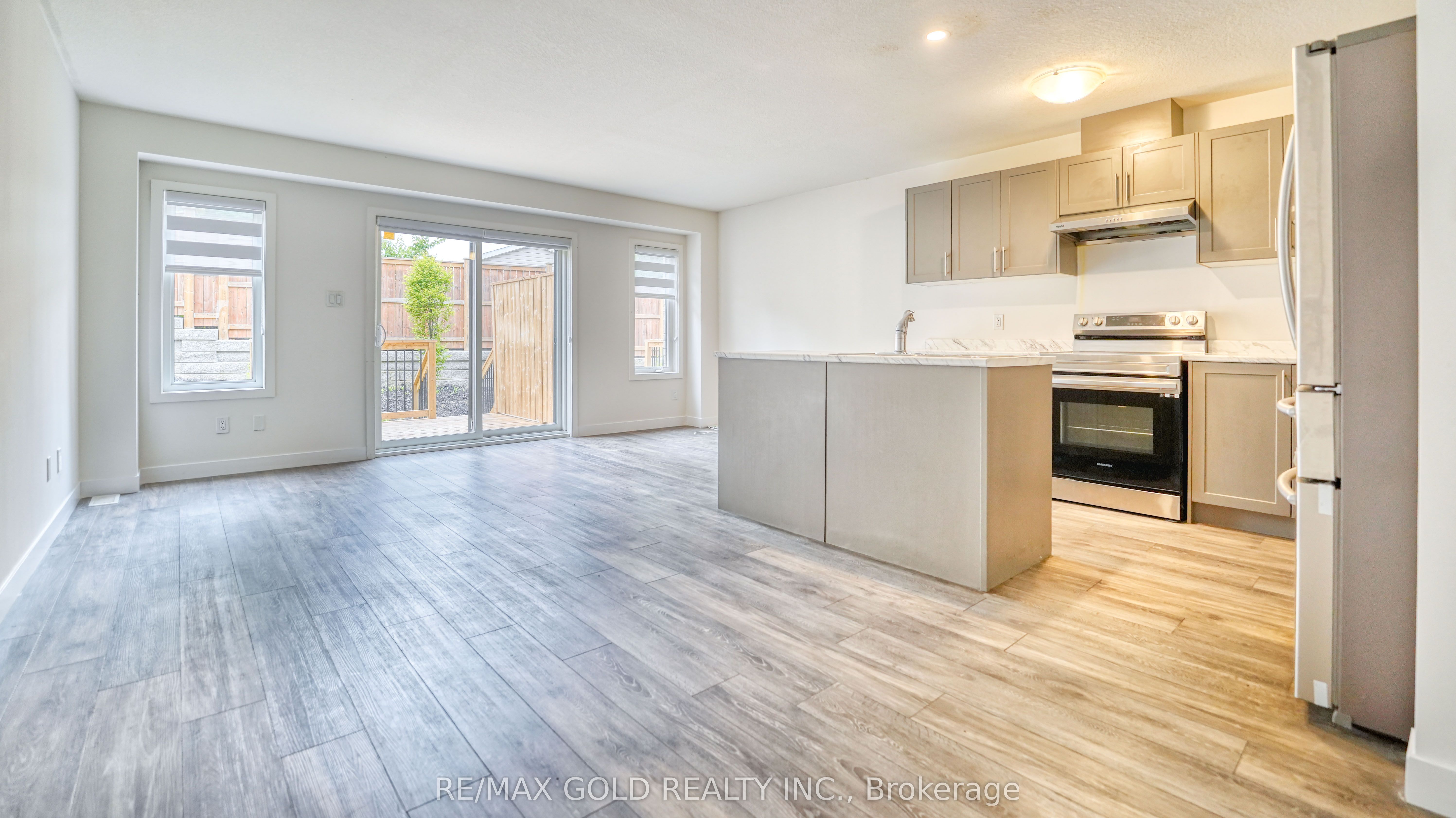 48 Pony Way Property Photo 9