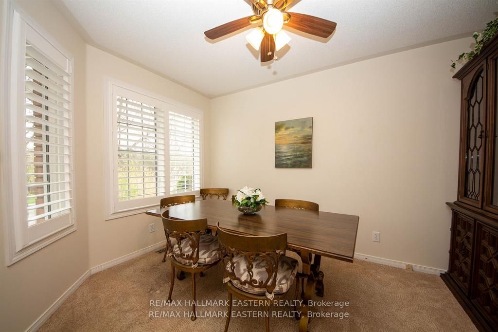 877 Wentworth Street 14 Property Photo 3