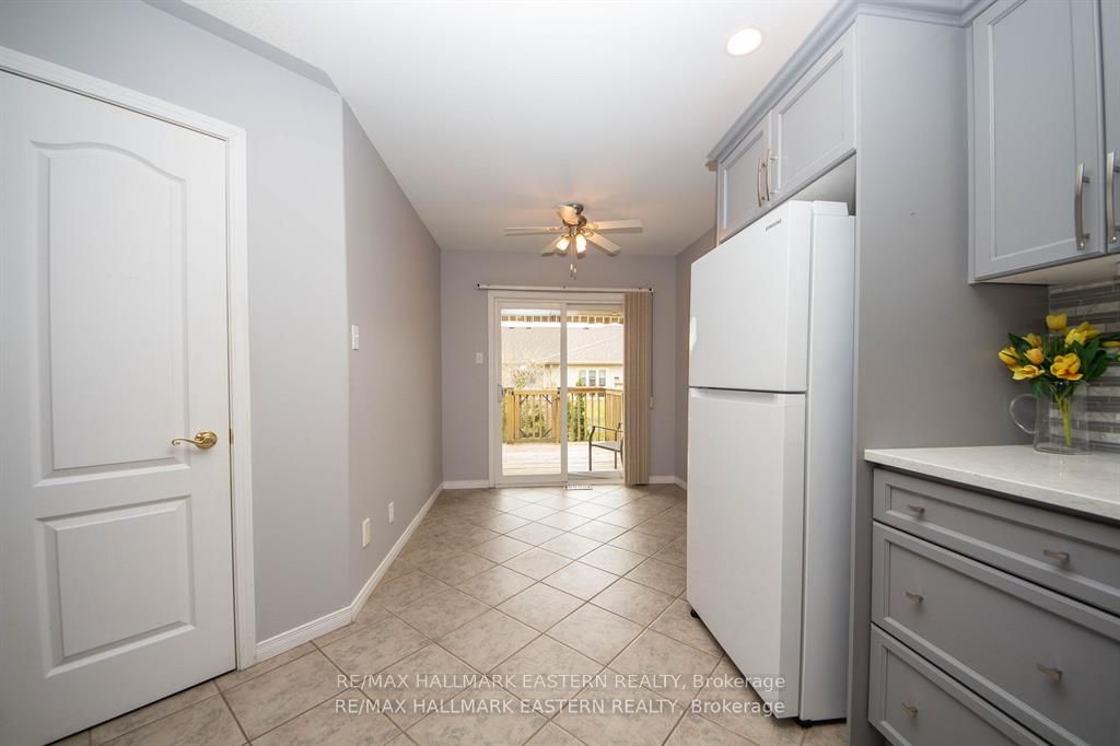 877 Wentworth Street 14 Property Photo 14