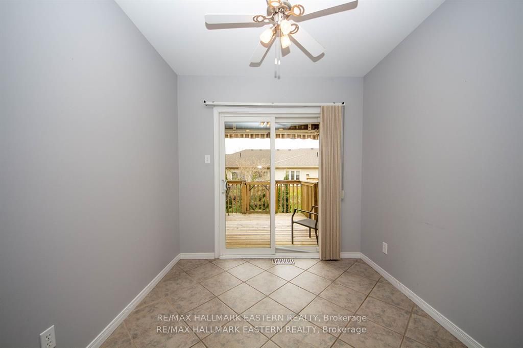 877 Wentworth Street 14 Property Photo 15