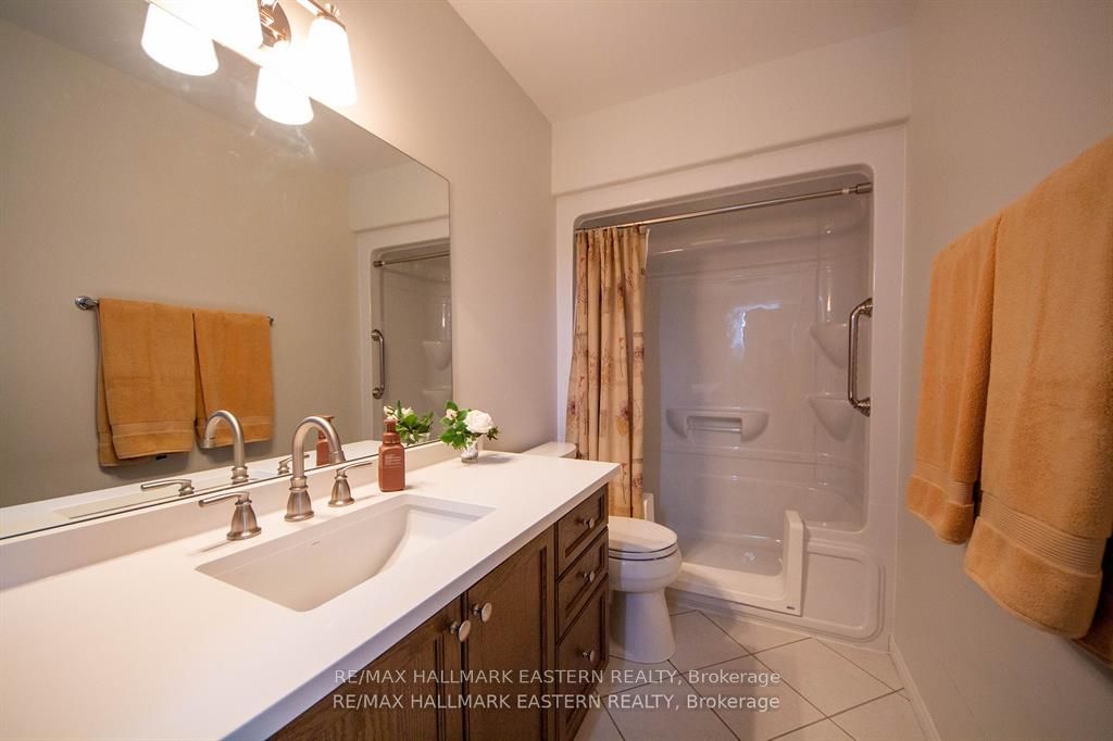 877 Wentworth Street 14 Property Photo 19