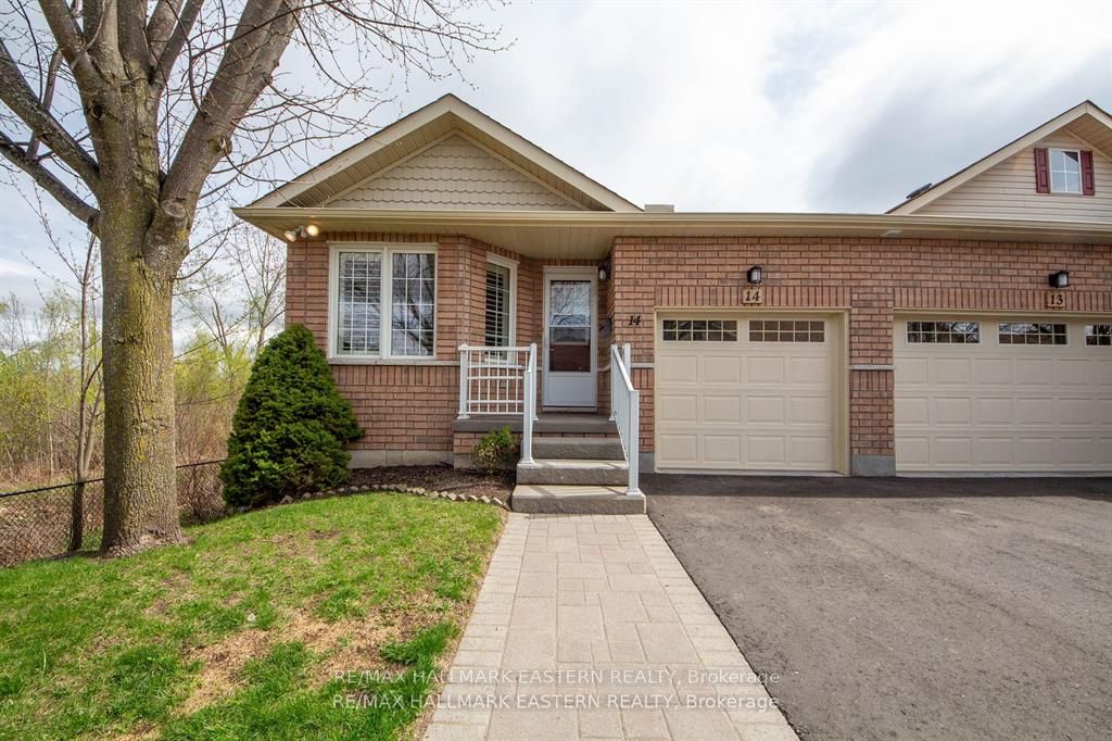 877 Wentworth Street 14 Property Photo 32