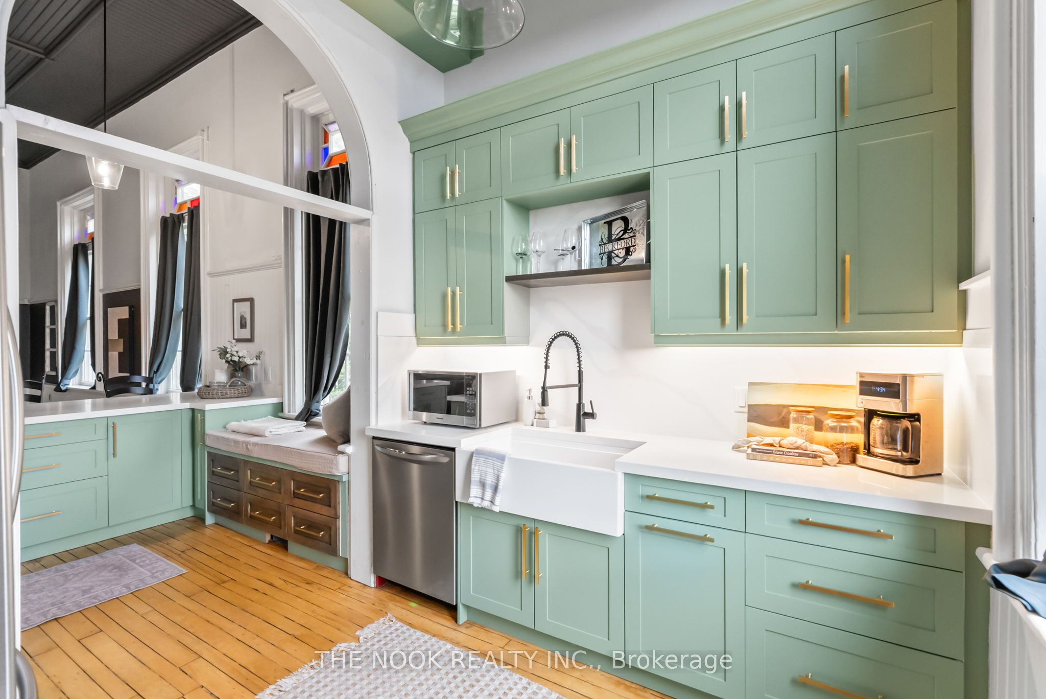 275 Valentia Road Property Photo 6