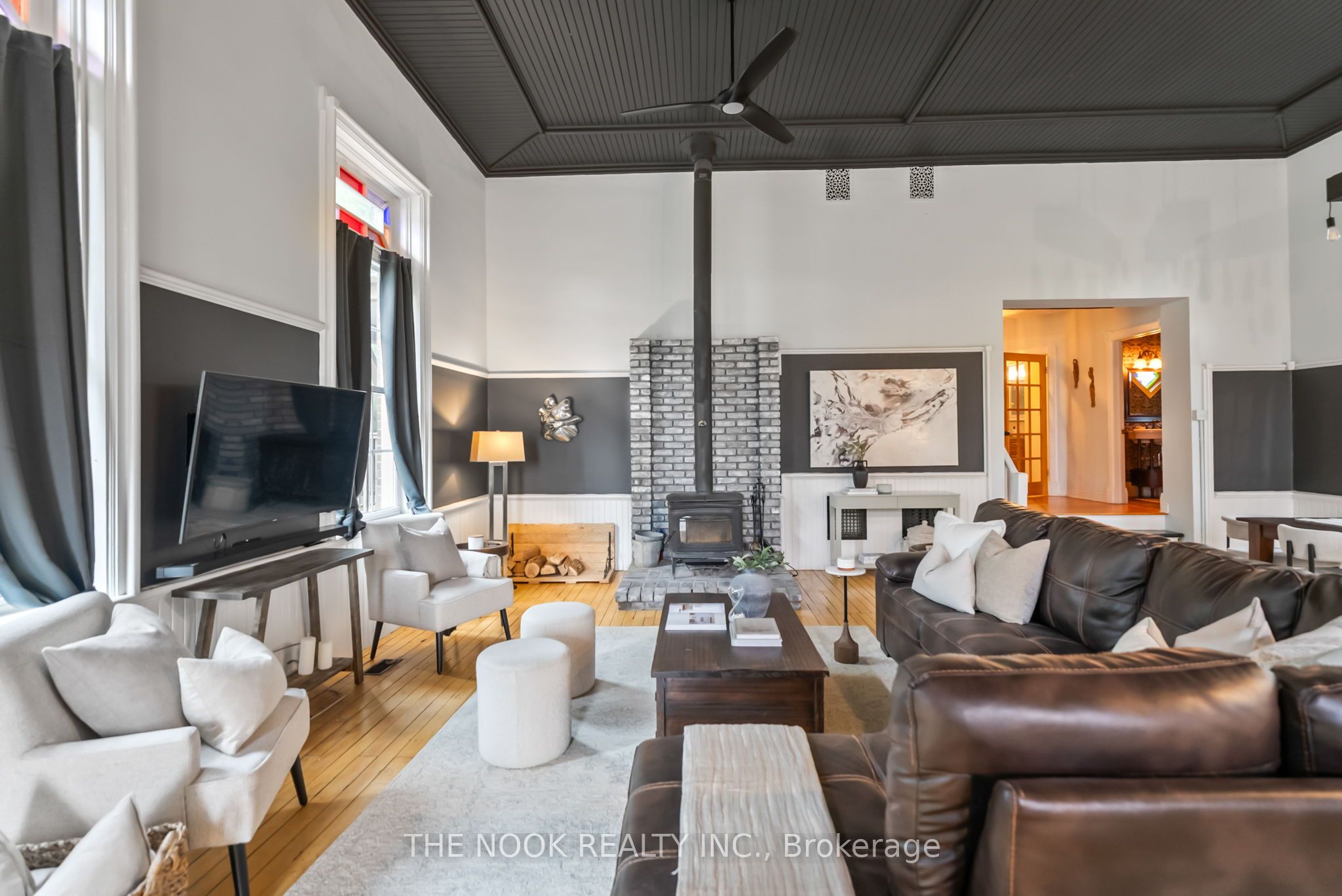 275 Valentia Road Property Photo 14