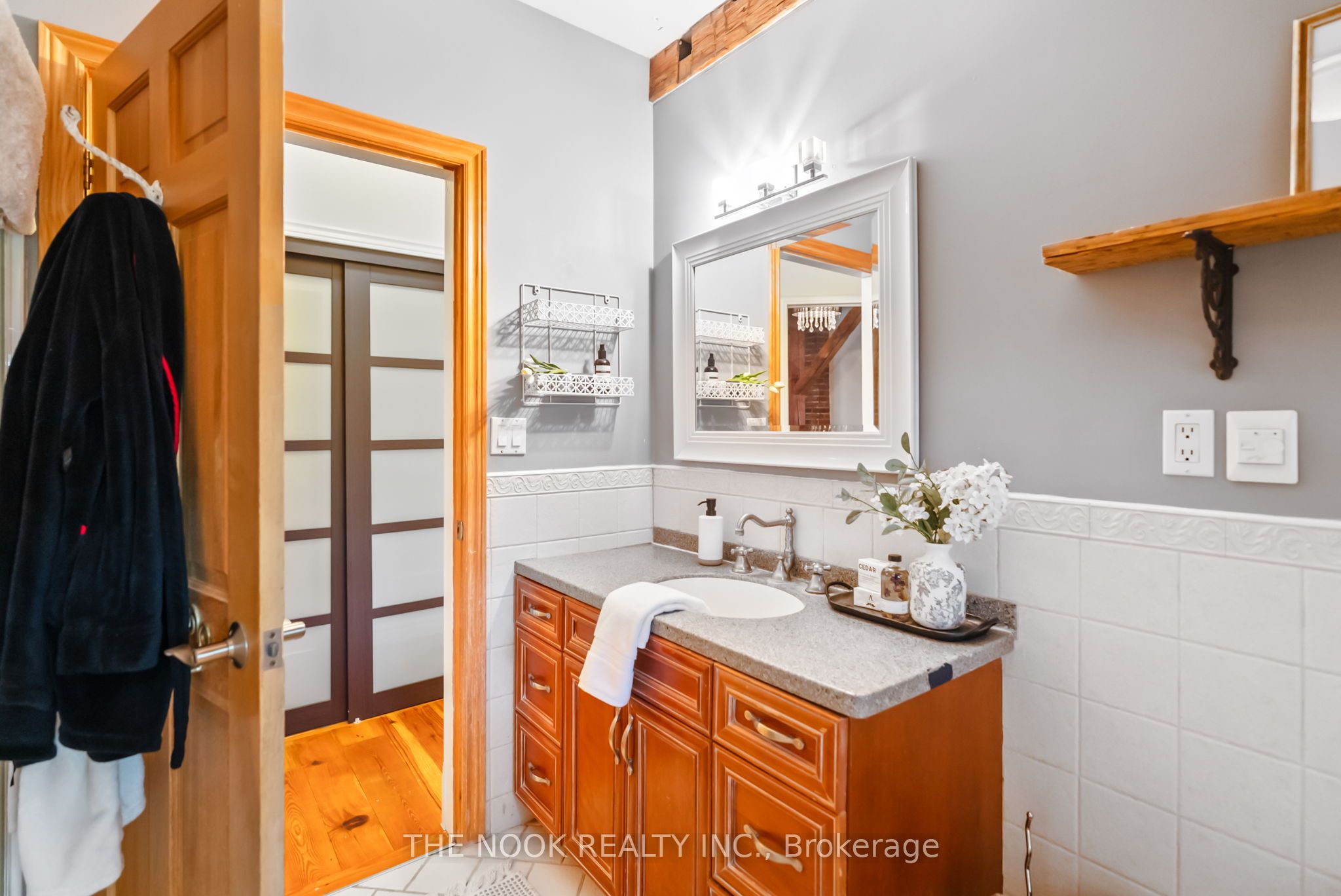 275 Valentia Road Property Photo 23