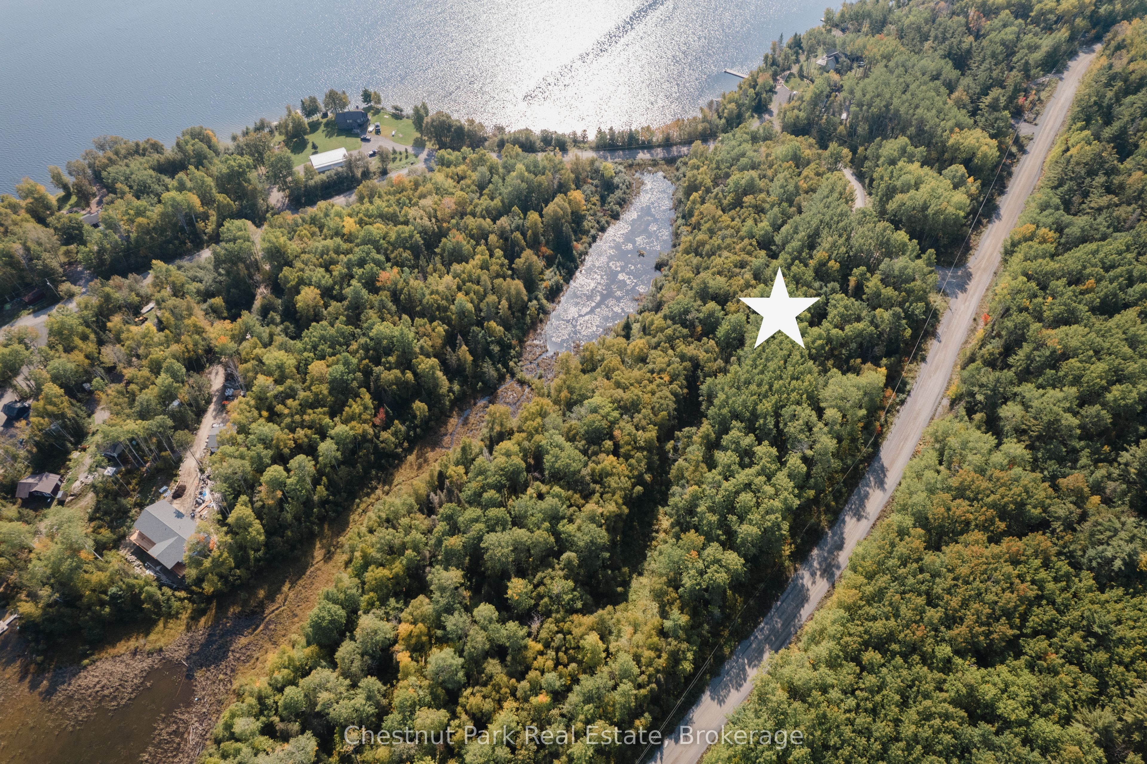 445 Fox Run Property Photo 4