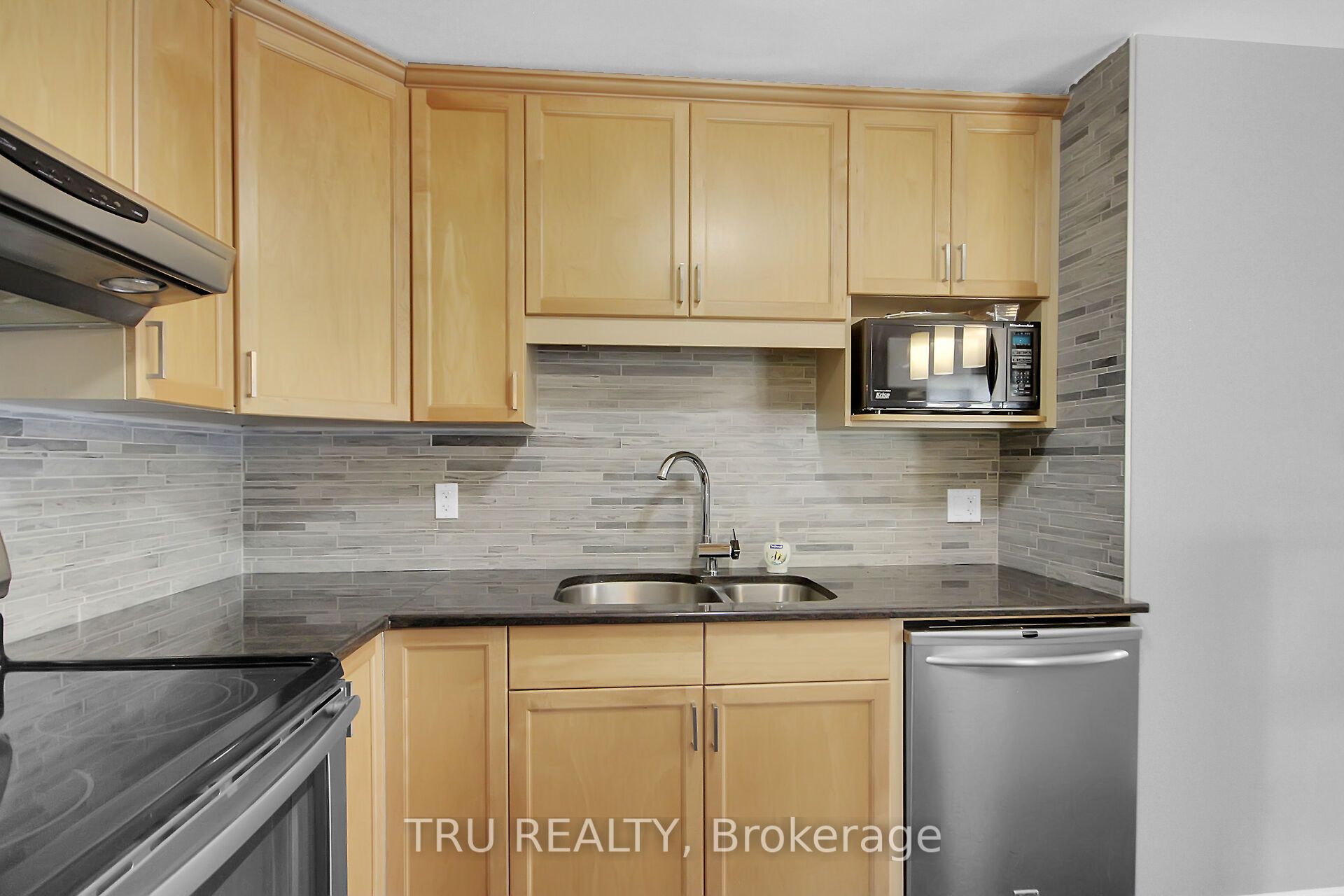 132 Rothesay Drive Property Photo 15