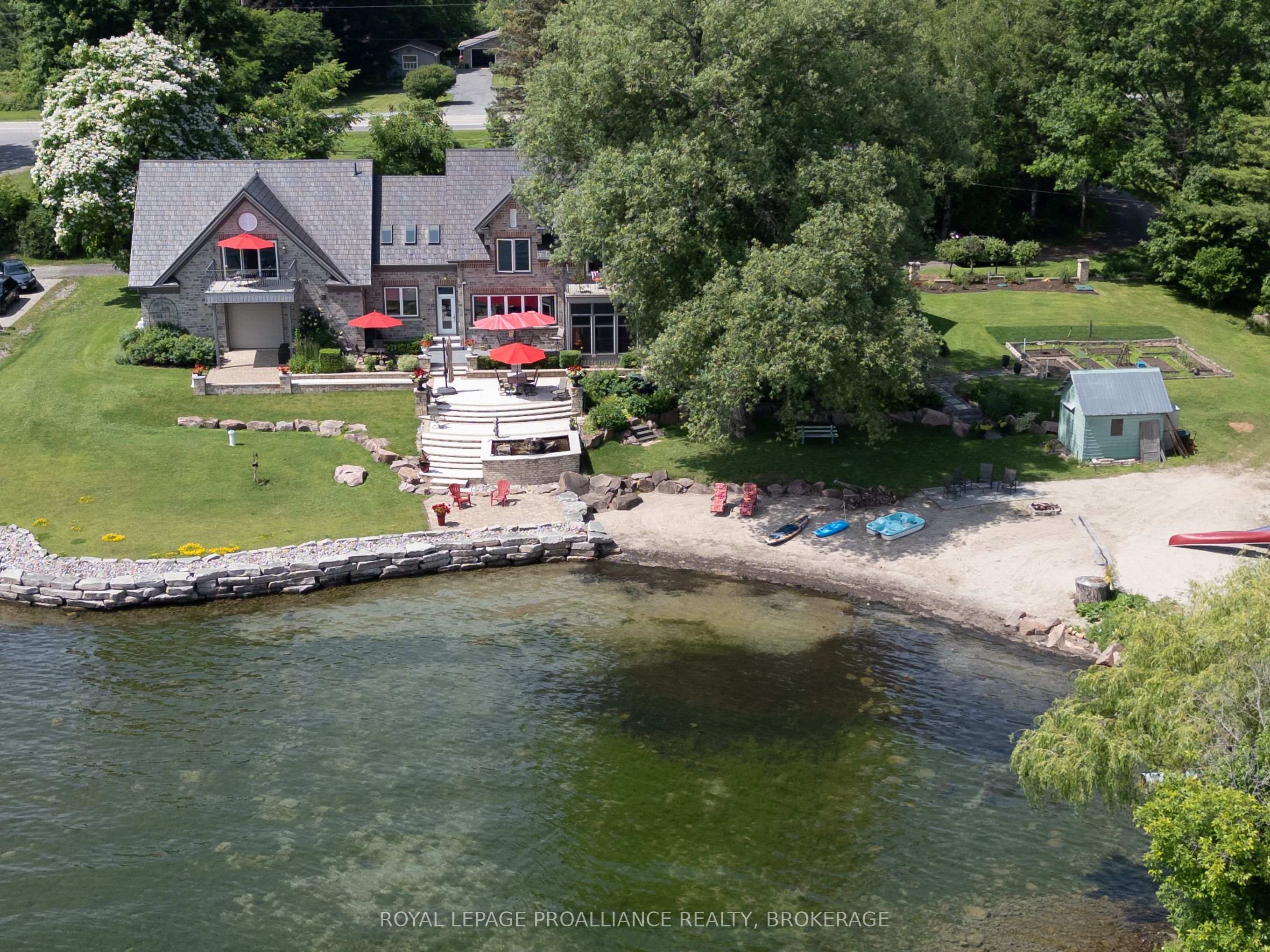 147 1000 Island Parkway Property Photo 1