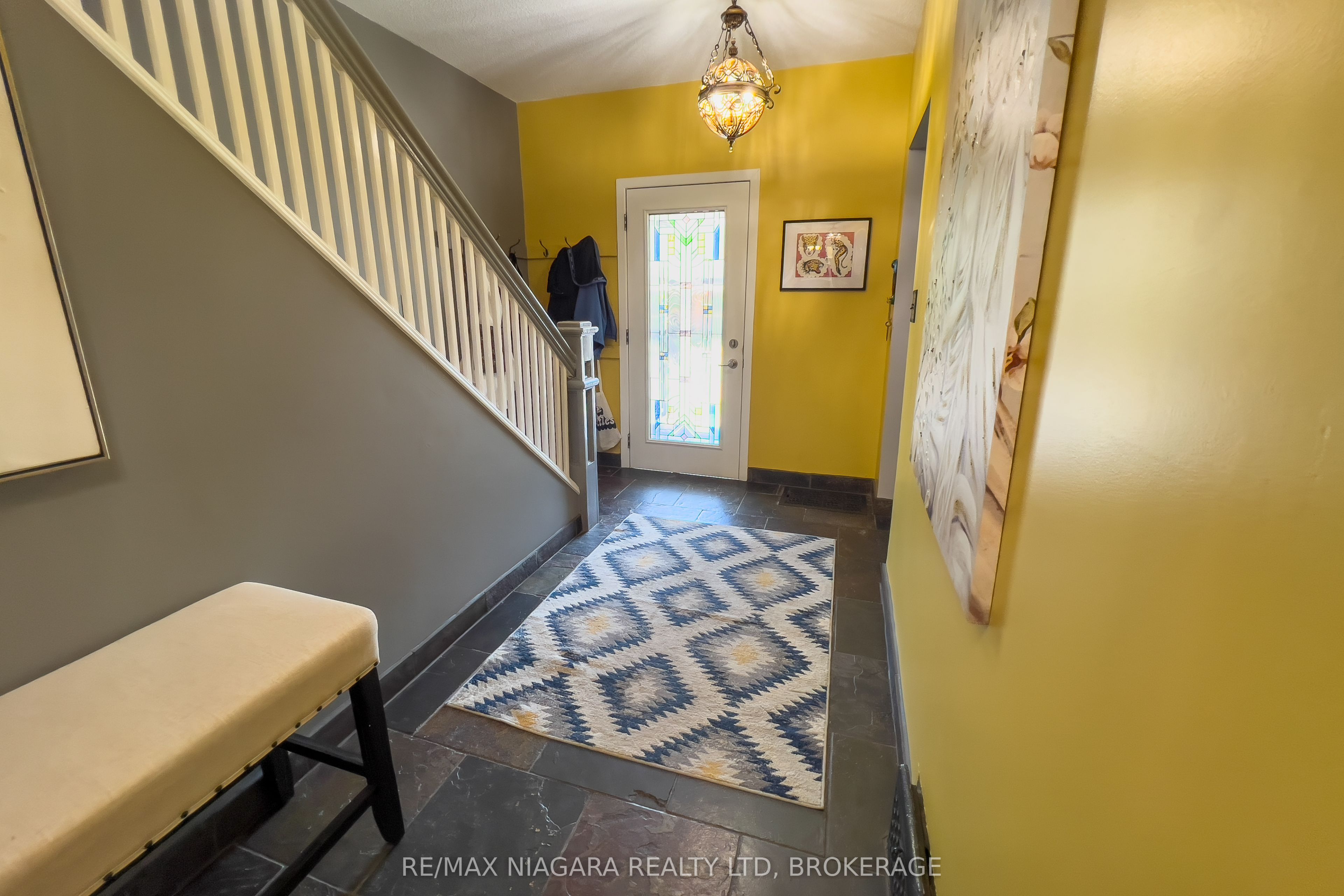 5791 Emery Street Property Photo 5