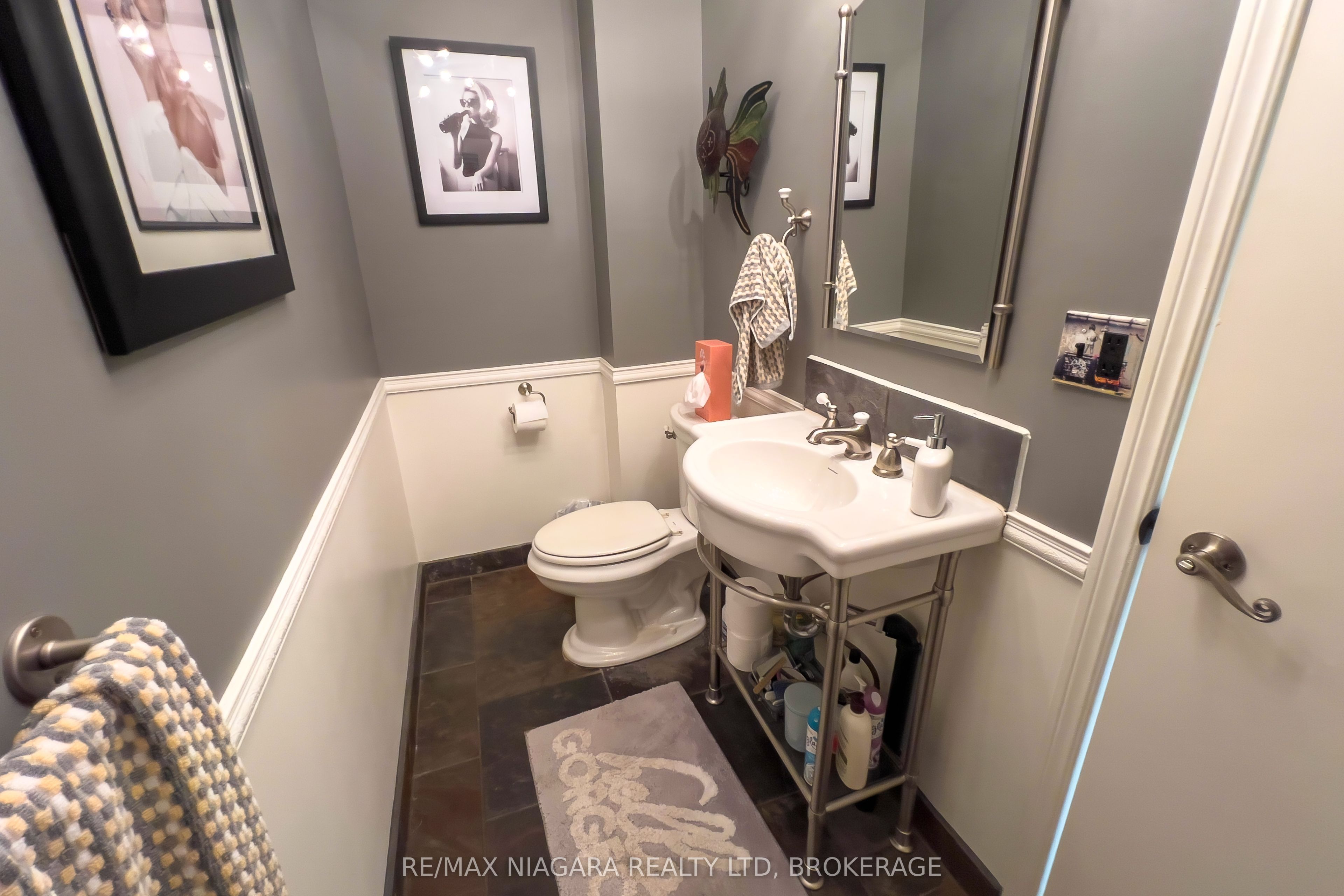 5791 Emery Street Property Photo 14