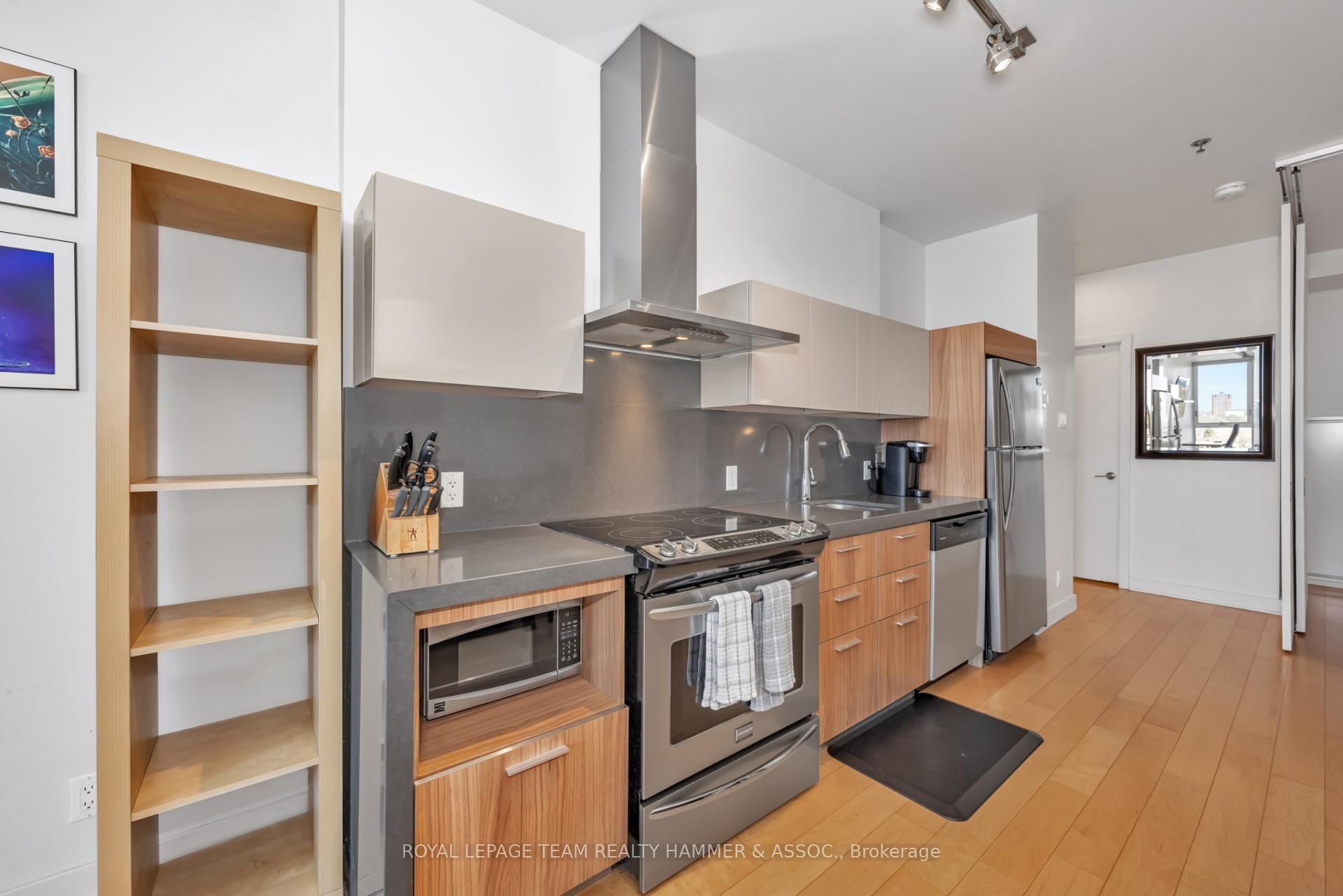 #706 - 360 Mcleod Street Property Photo 4