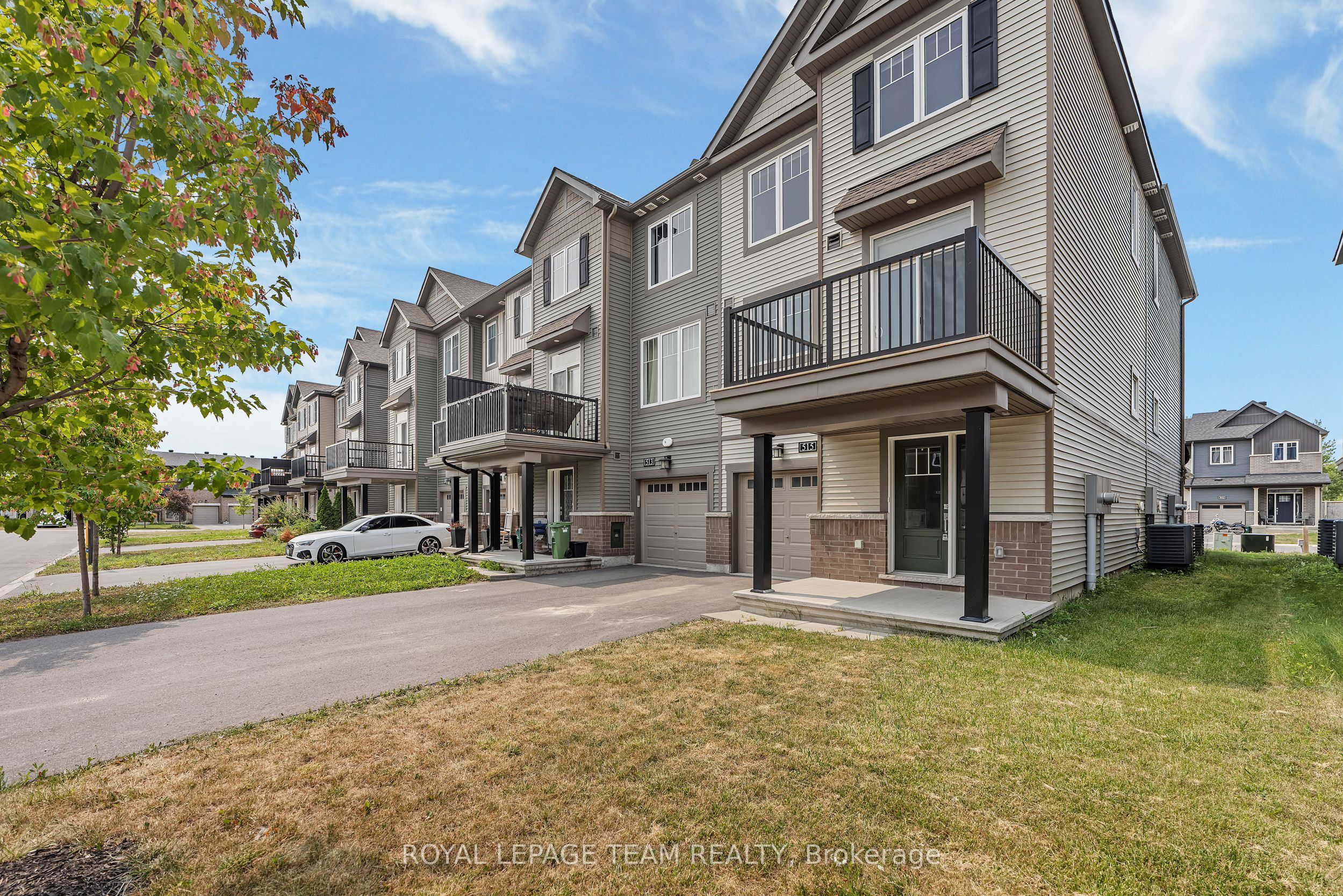 515 Clemency Crescent Property Photo 1