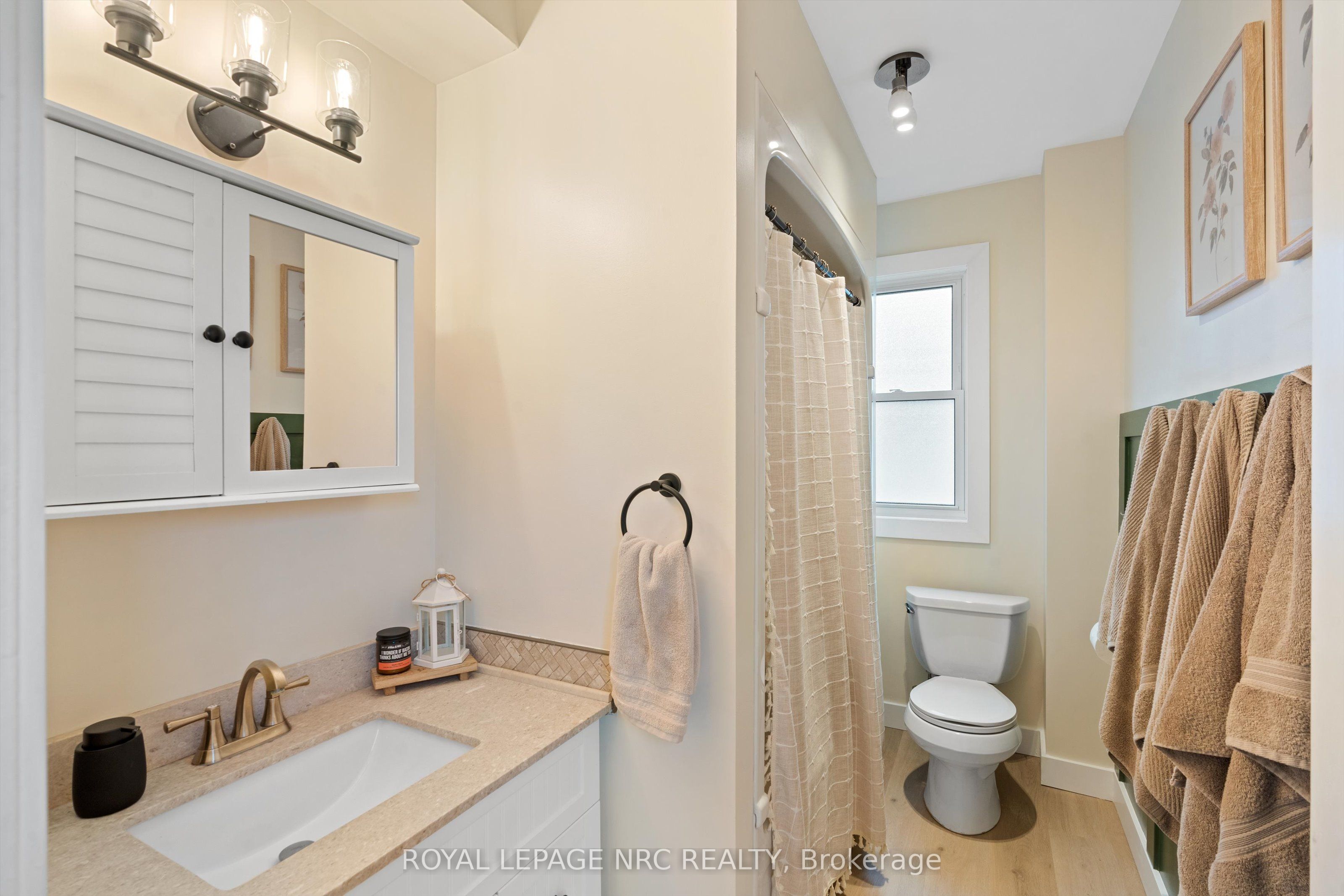 2 Currie Street Property Photo 15